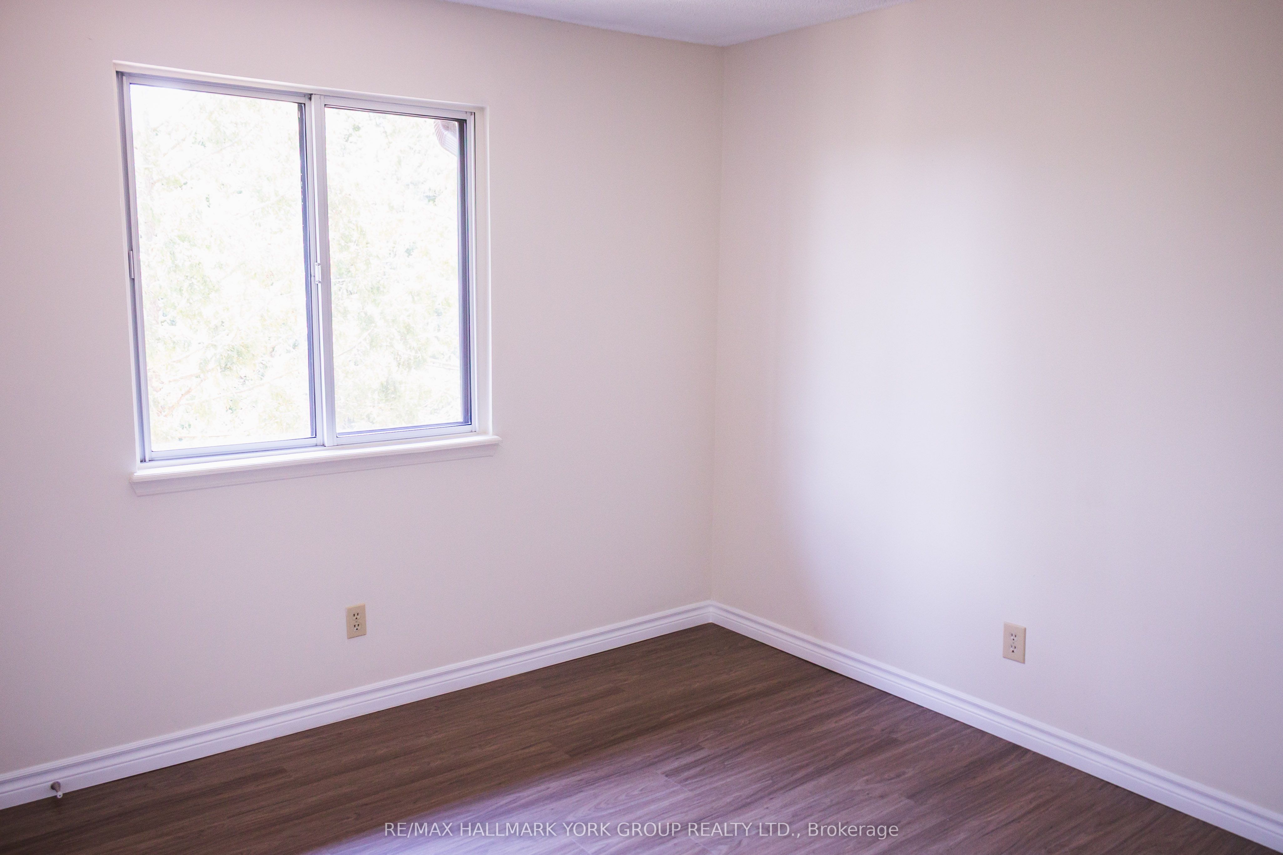 141 Edgehill Drive M14 Property Photo 9