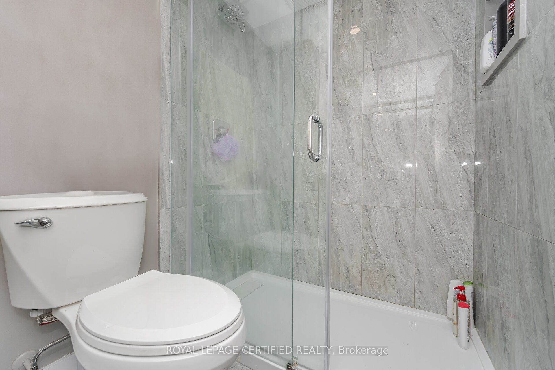 140 Dunlop Street E 803 Property Photo 25