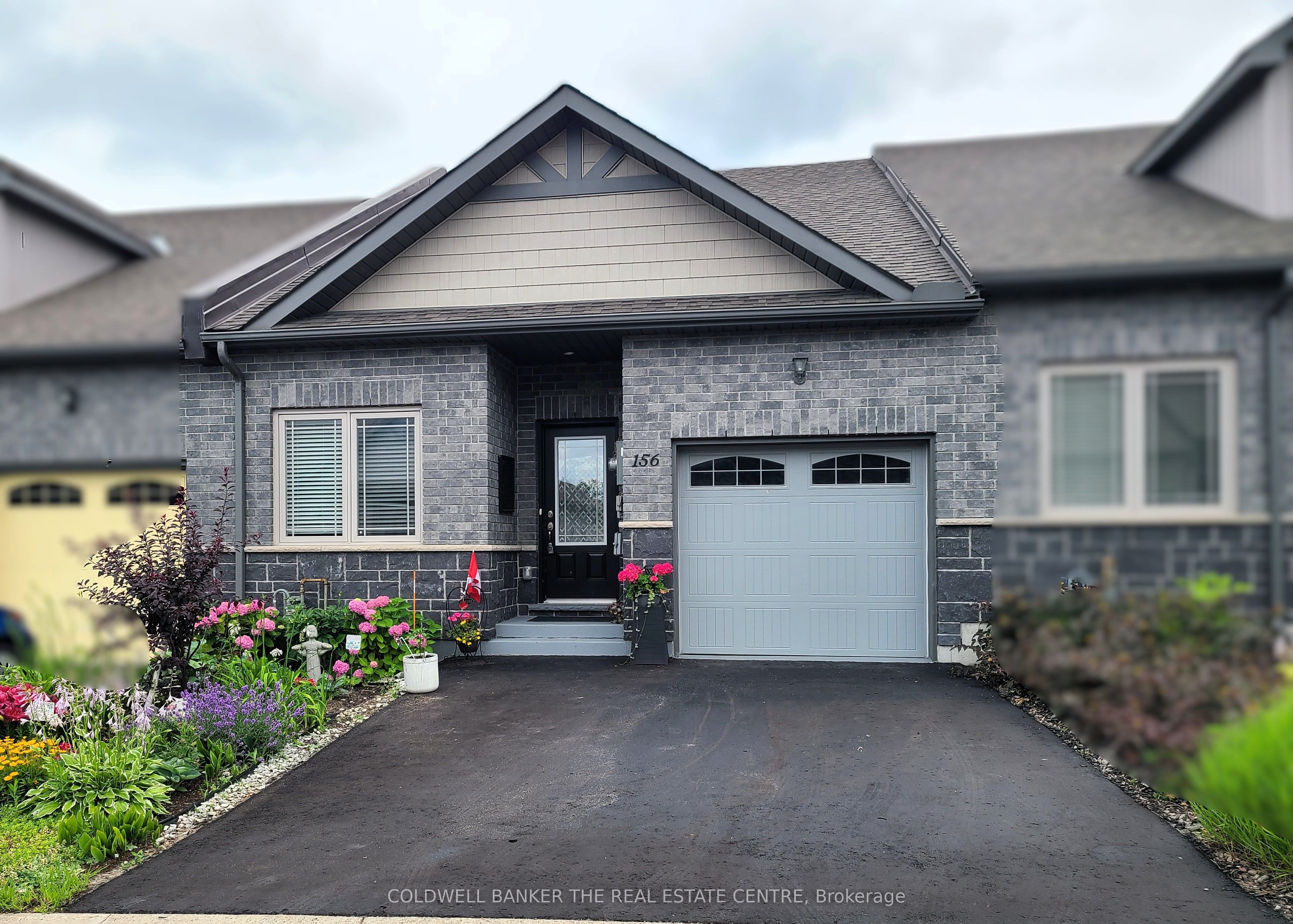 156 Lily Dr Property Photo 1