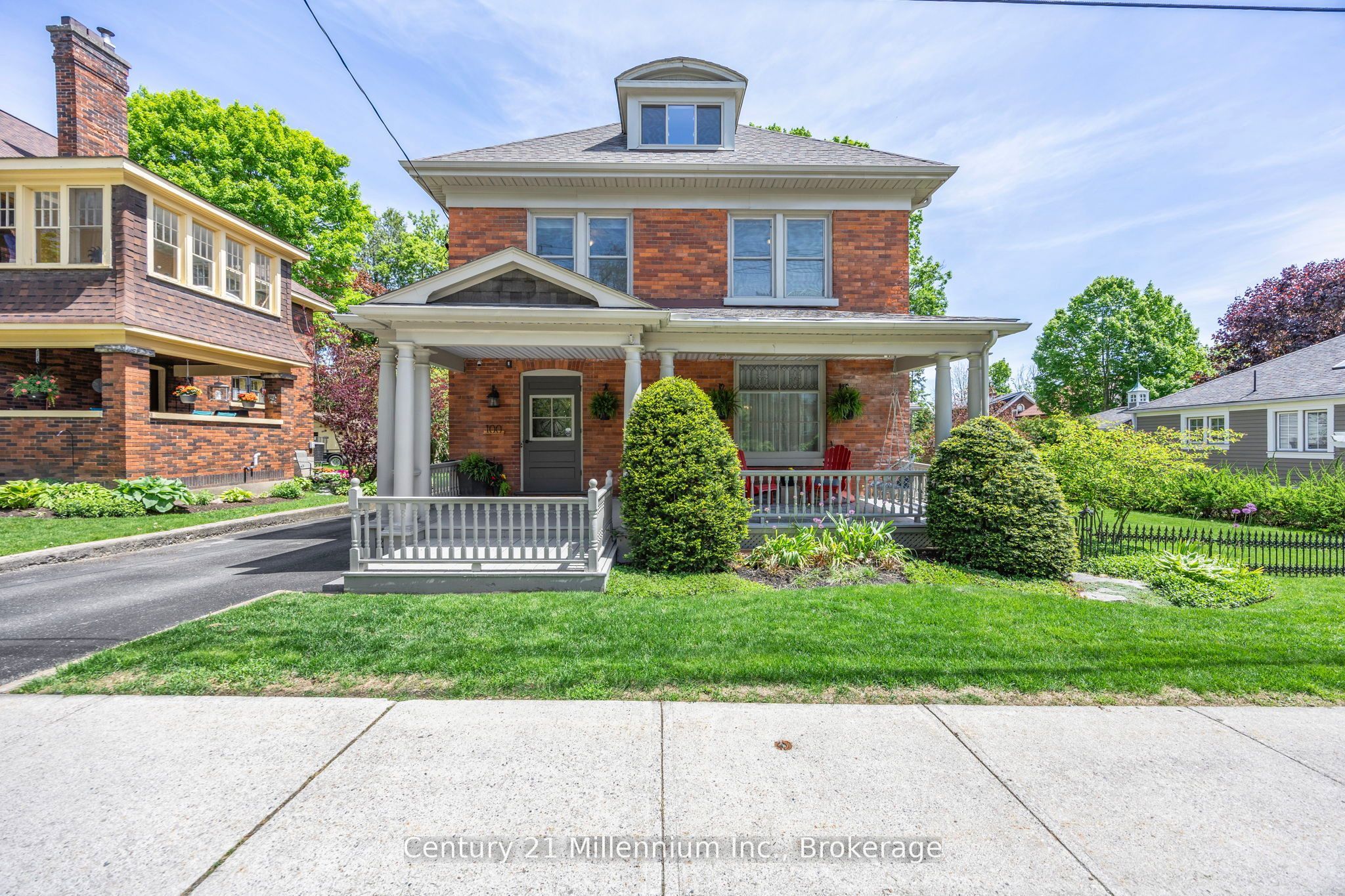 100 Matchedash Street N Property Photo 1