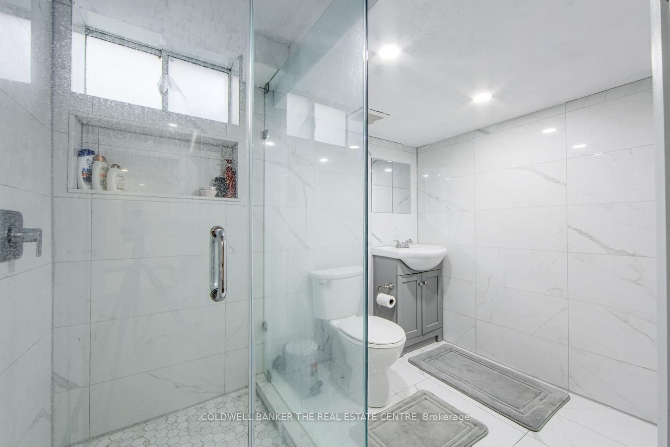 144 E Dean Avenue Property Photo 38