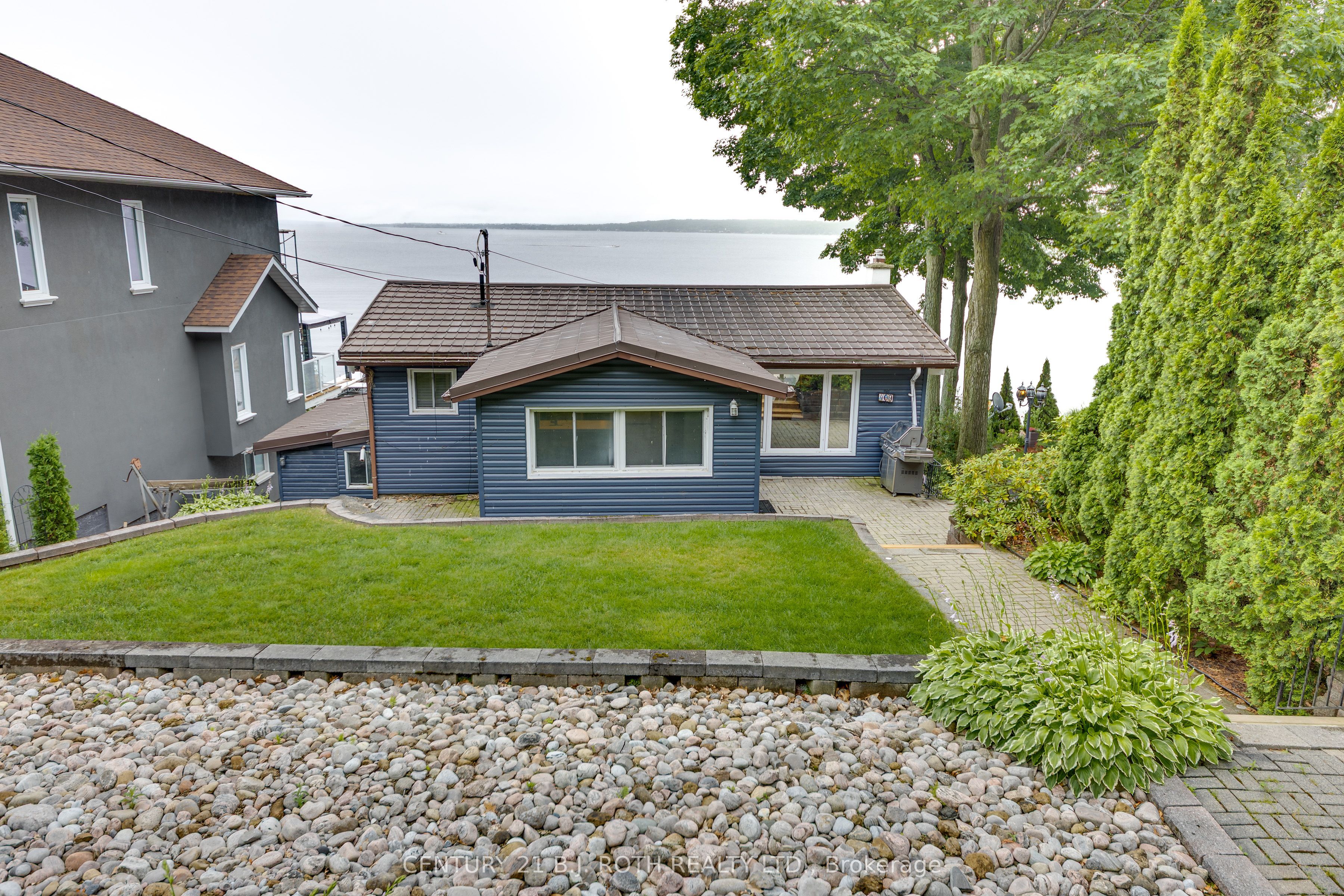 409 Pheasant Lane Property Photo 7