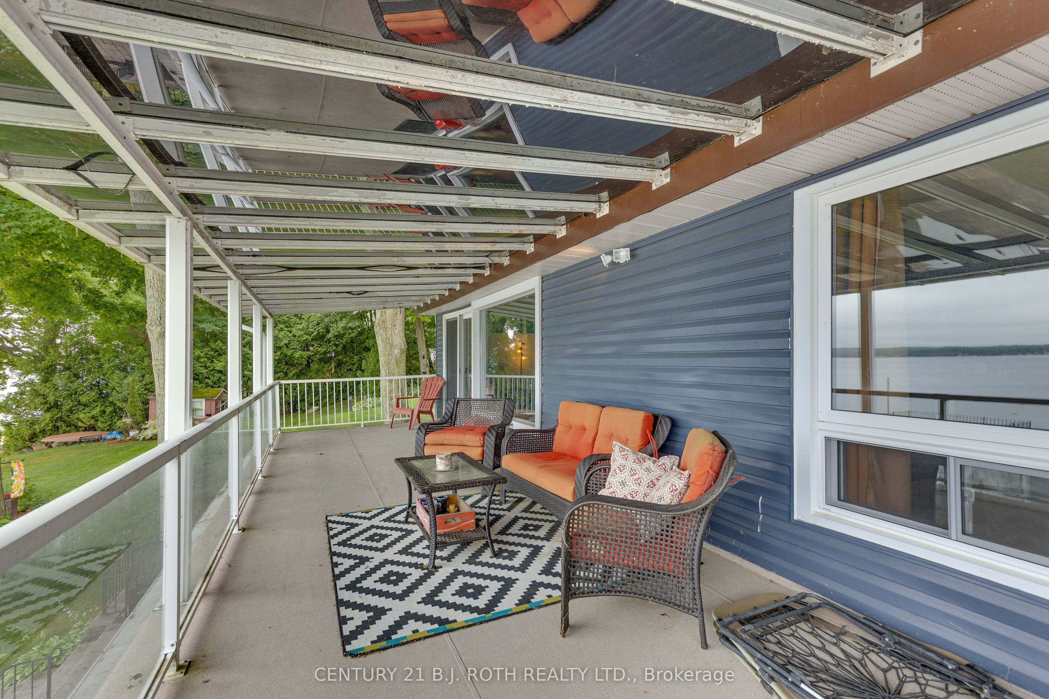 409 Pheasant Lane Property Photo 20