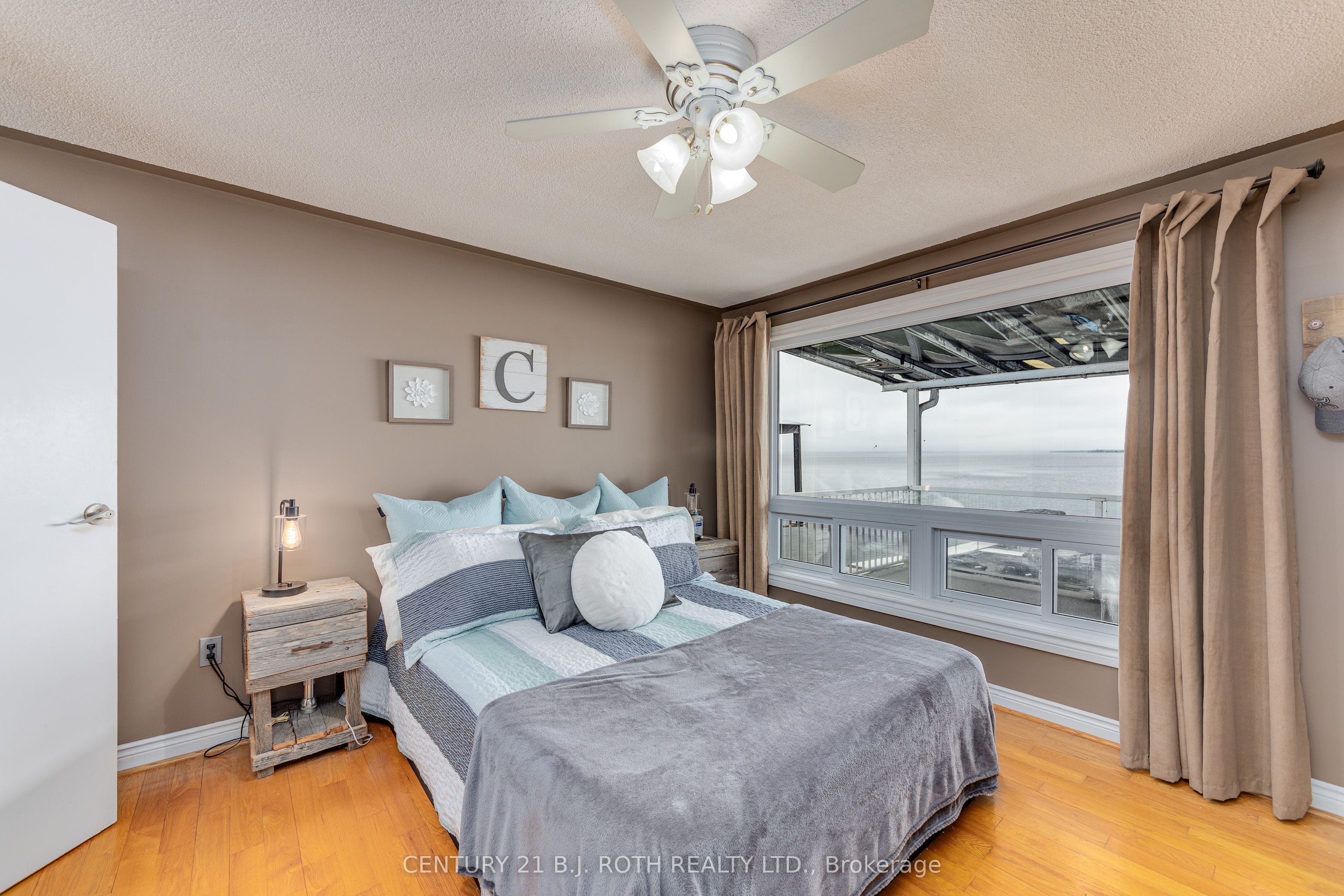 409 Pheasant Lane Property Photo 22