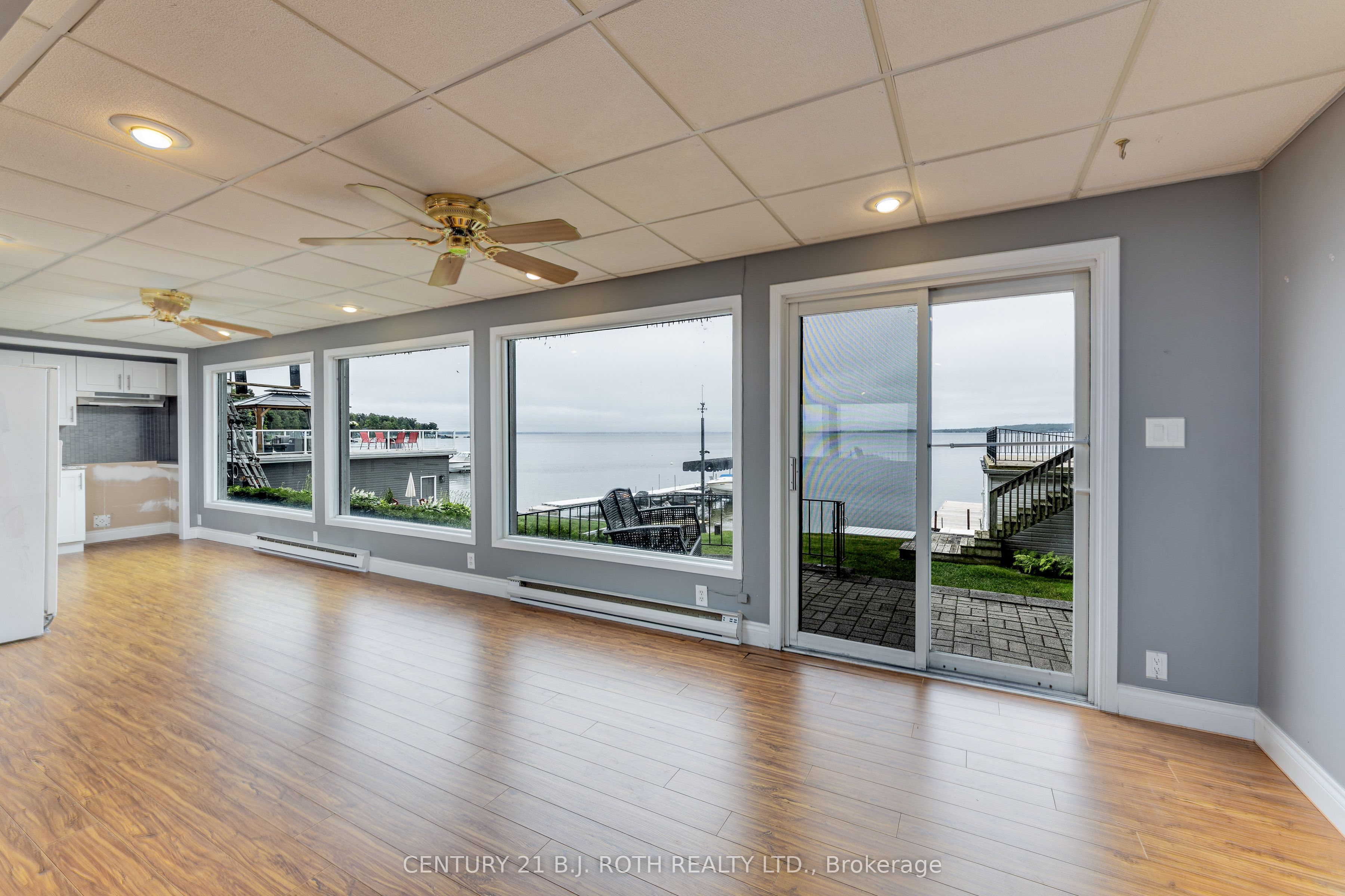 409 Pheasant Lane Property Photo 28