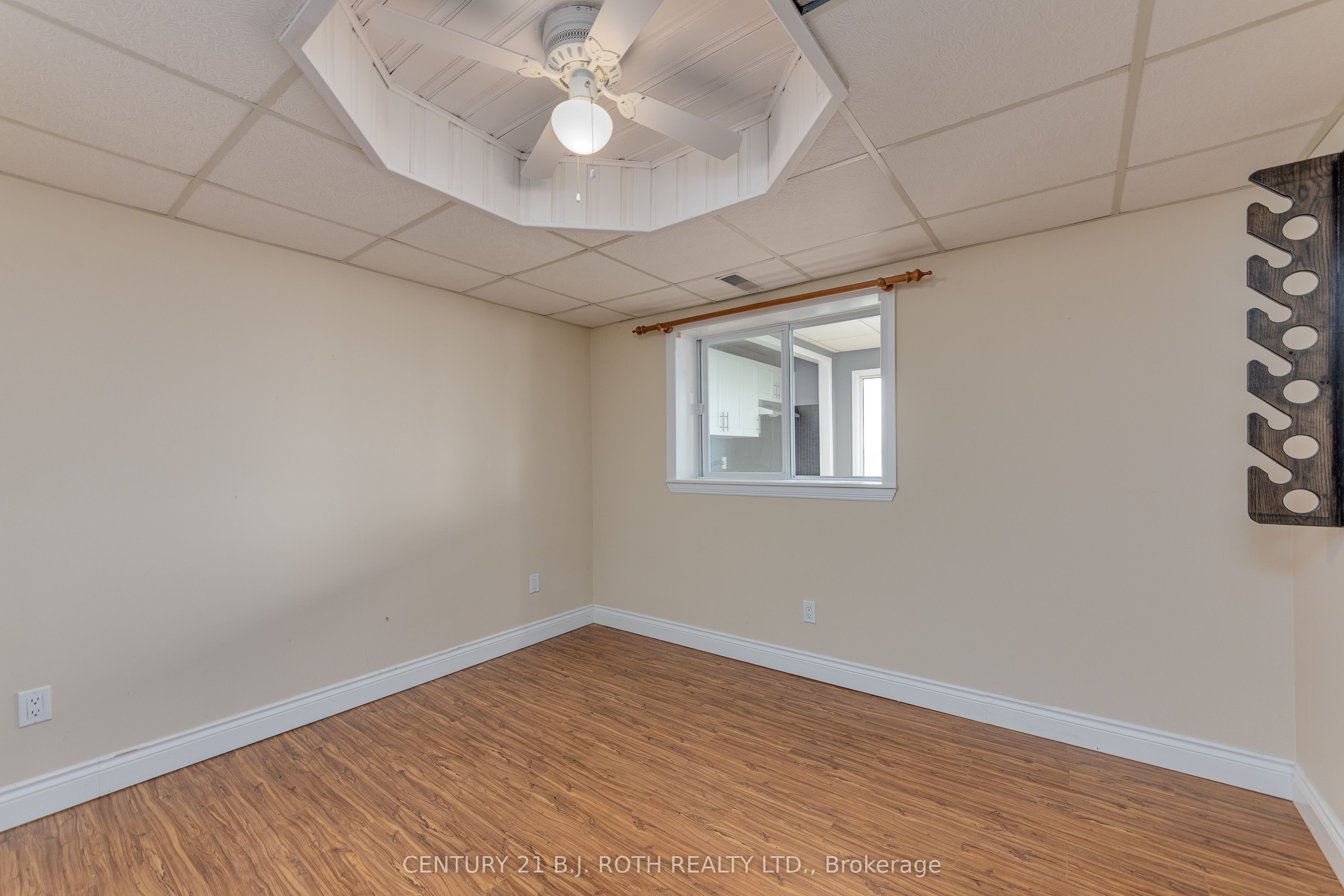 409 Pheasant Lane Property Photo 37