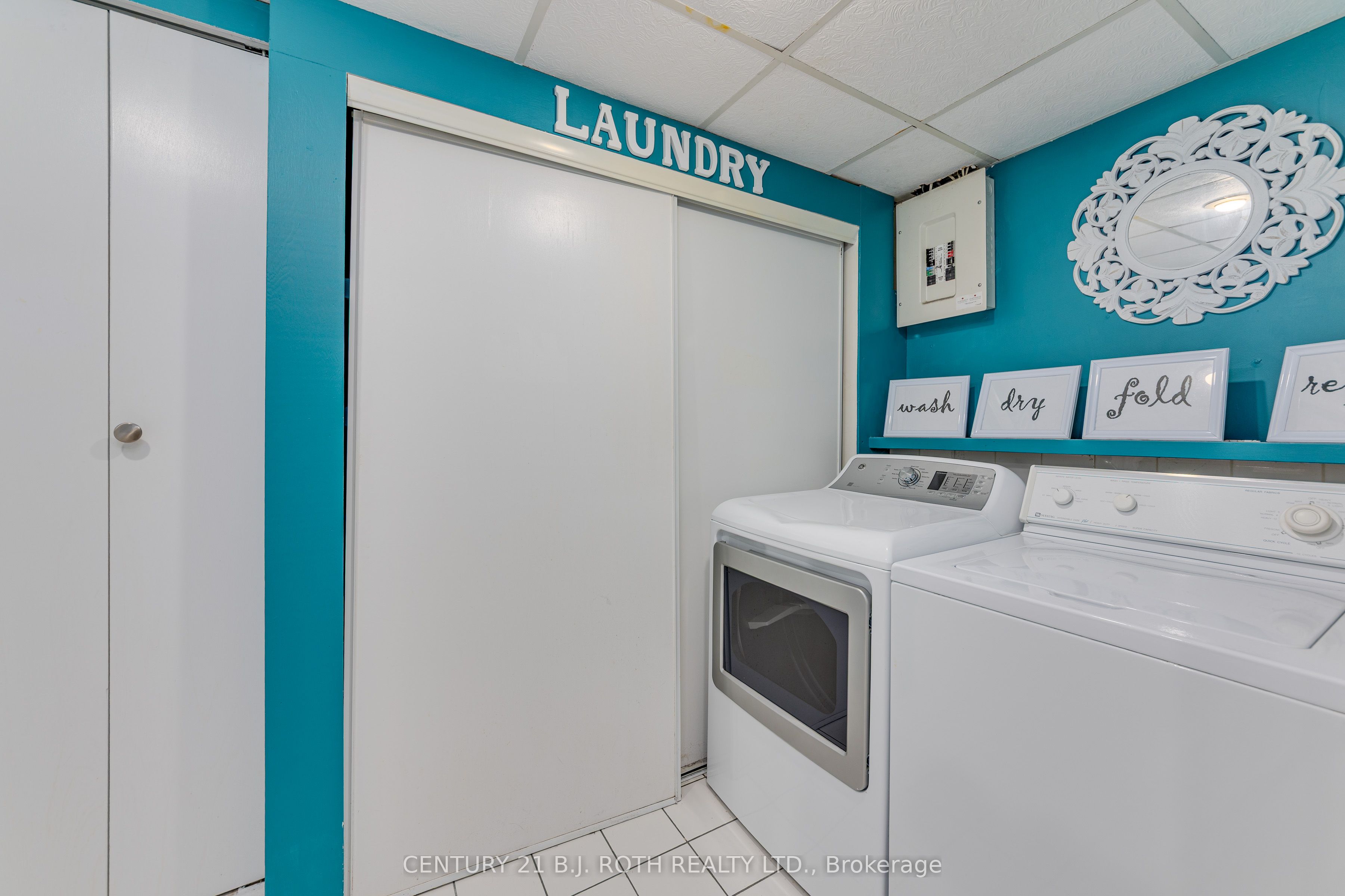 409 Pheasant Lane Property Photo 39