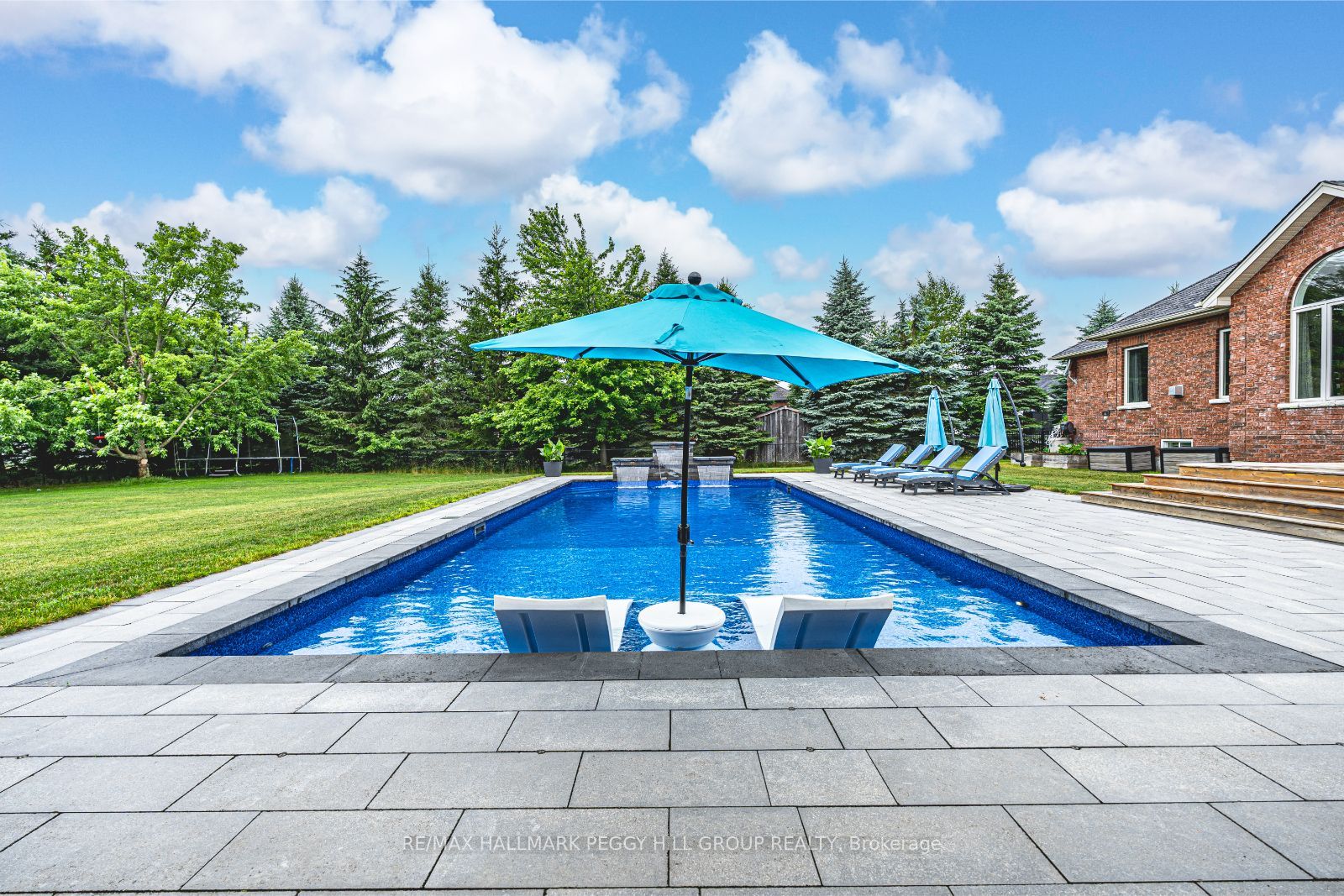 5 Munro Court Property Photo 20