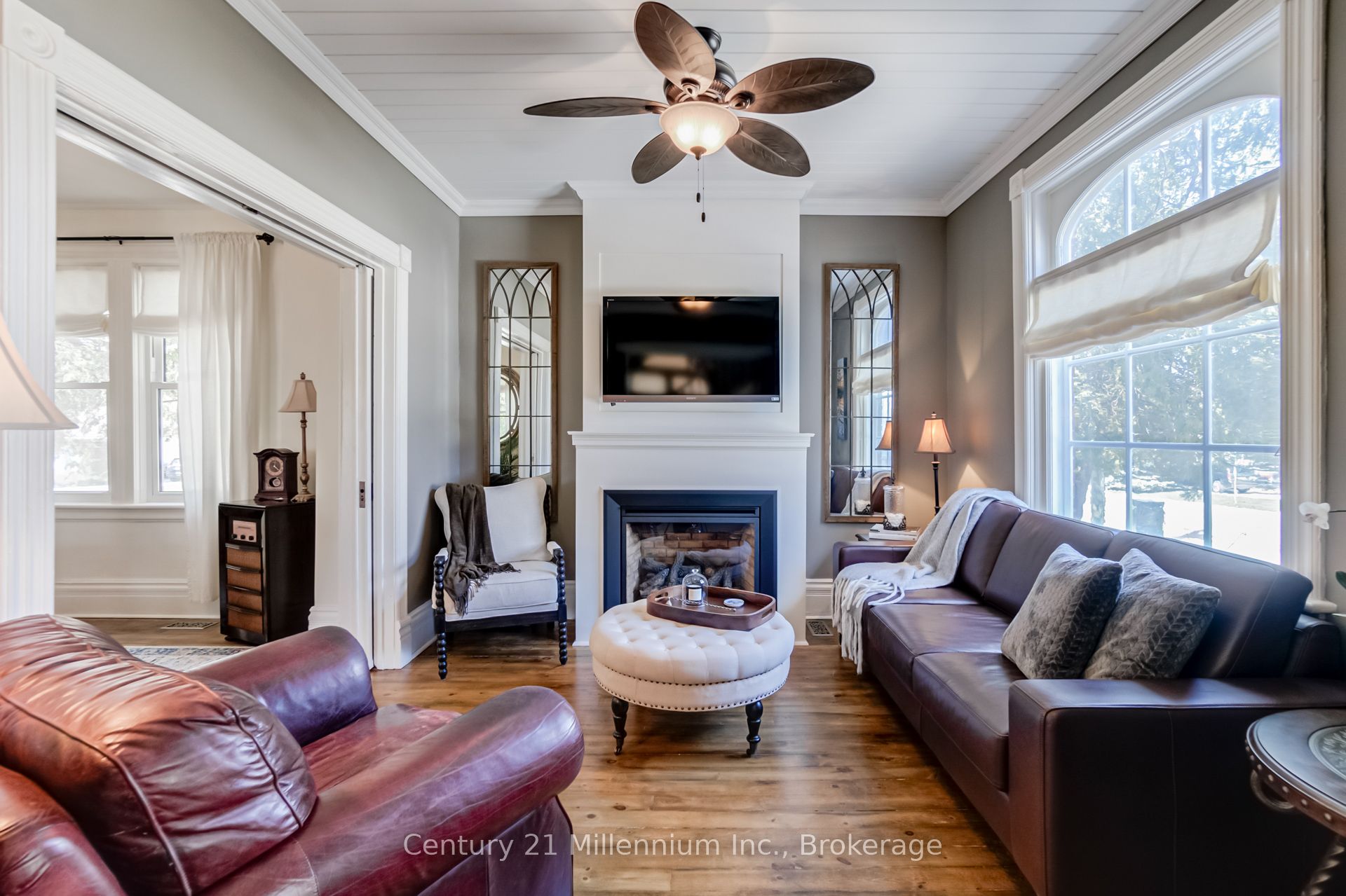 439 Birch Street Property Photo 5