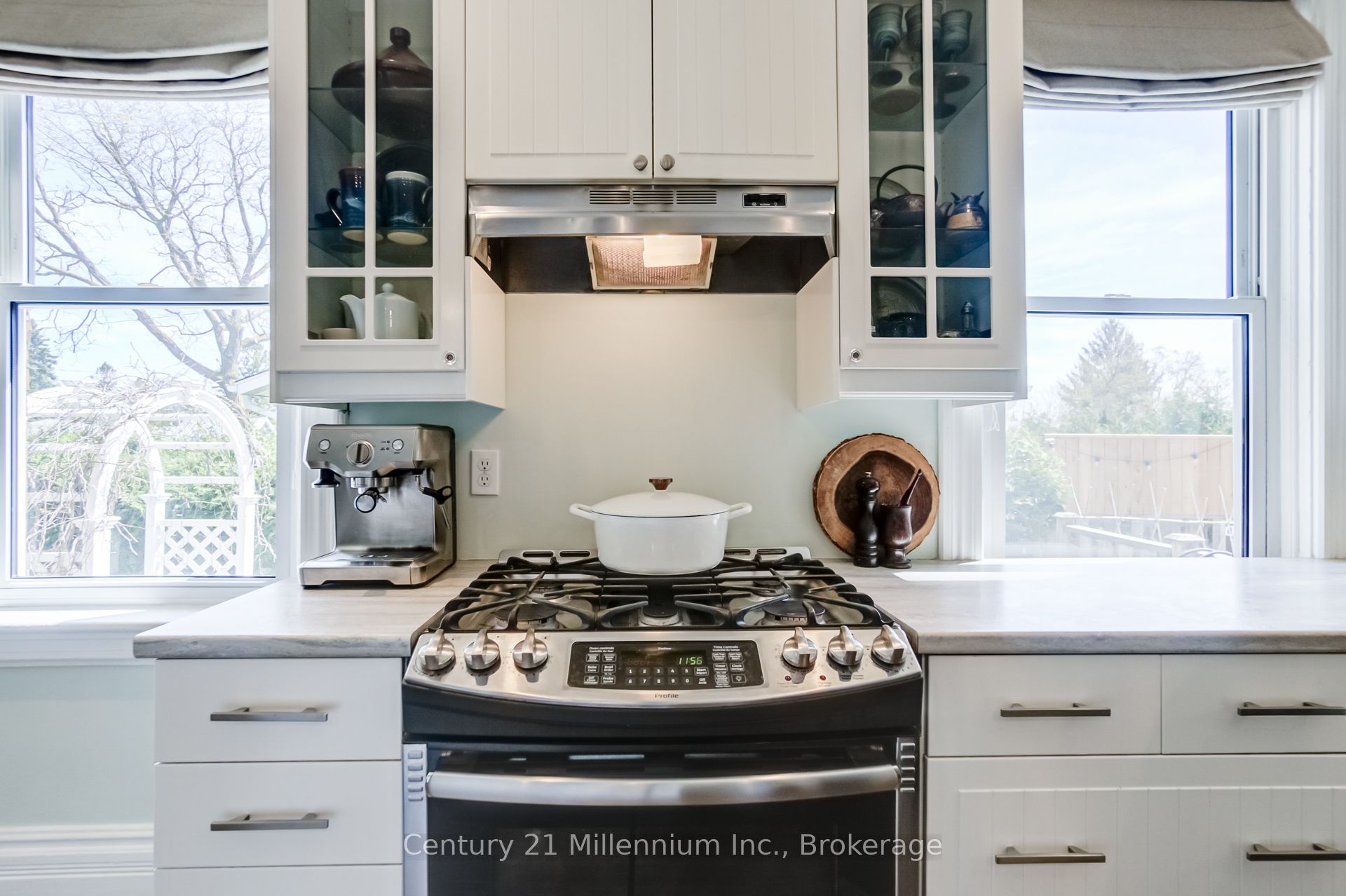 439 Birch Street Property Photo 12