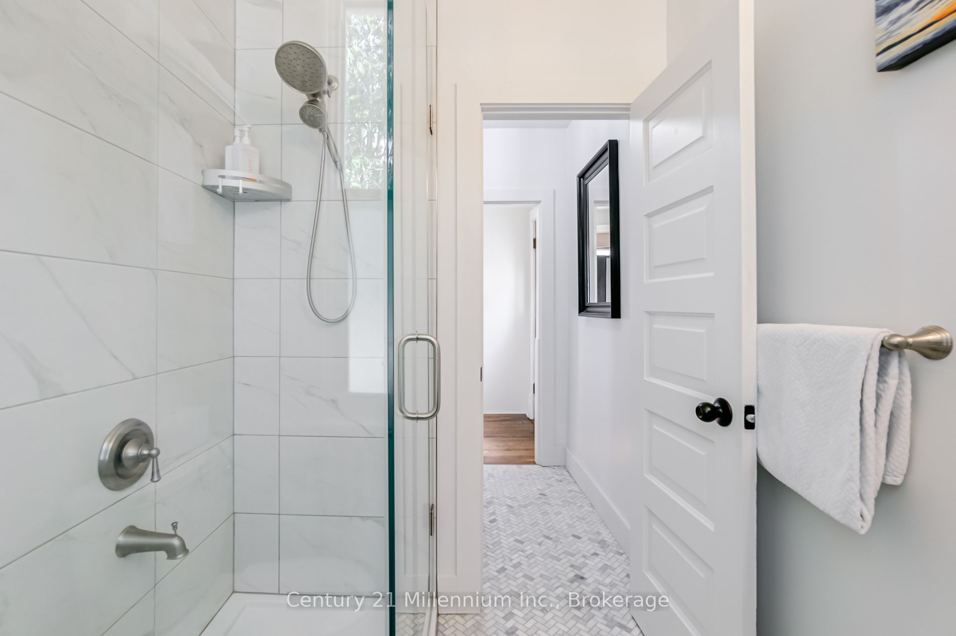 439 Birch Street Property Photo 16