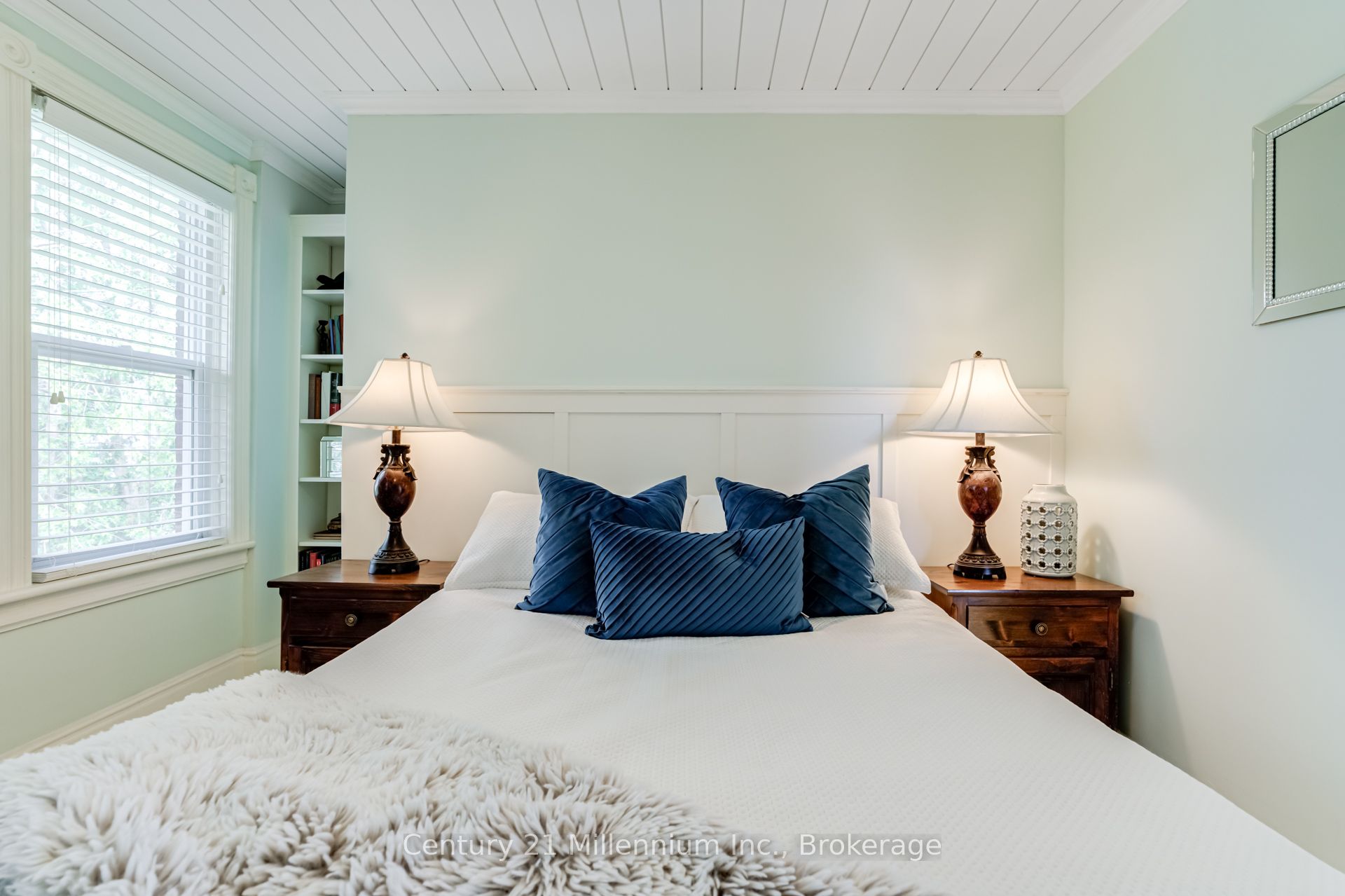 439 Birch Street Property Photo 20