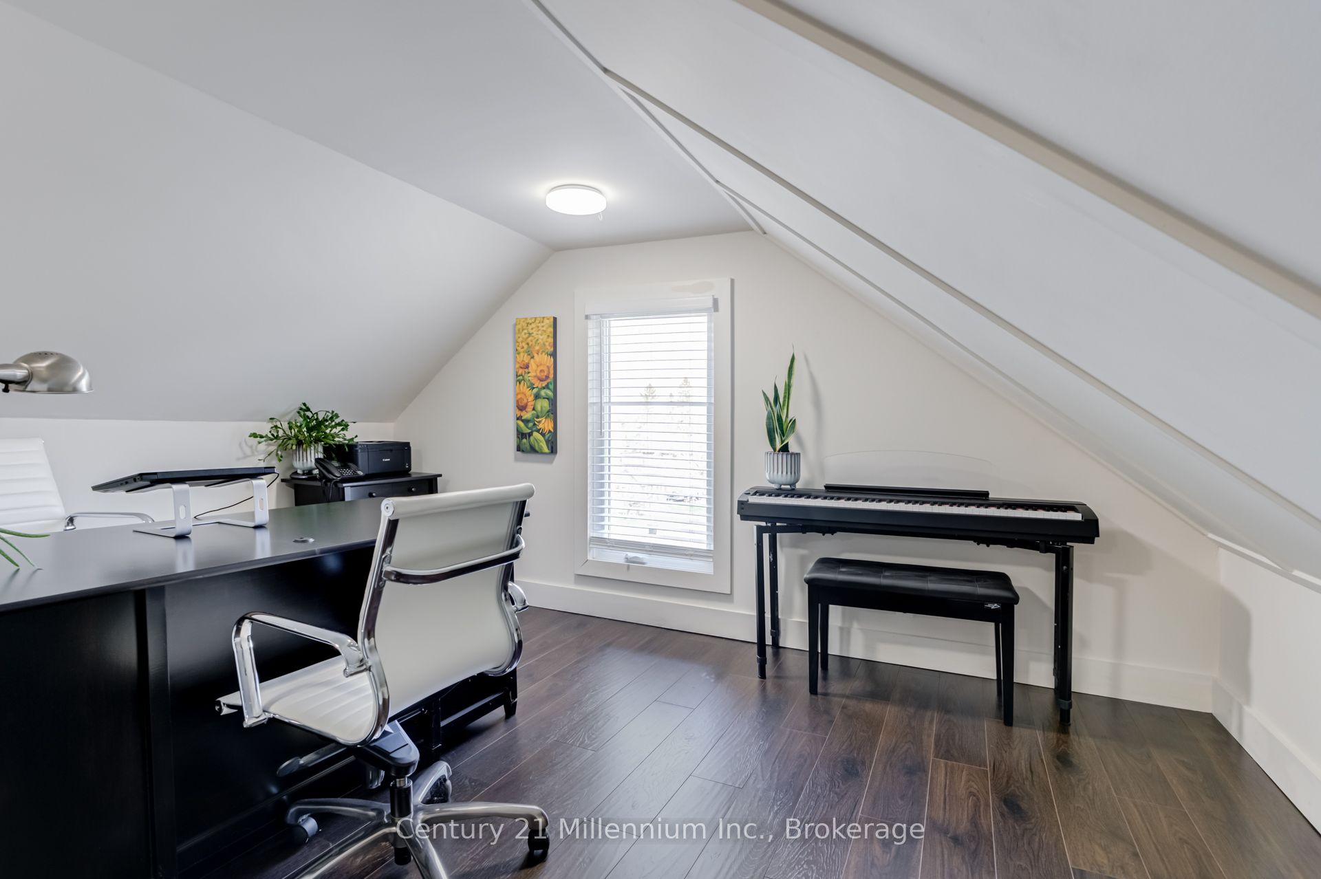 439 Birch Street Property Photo 26