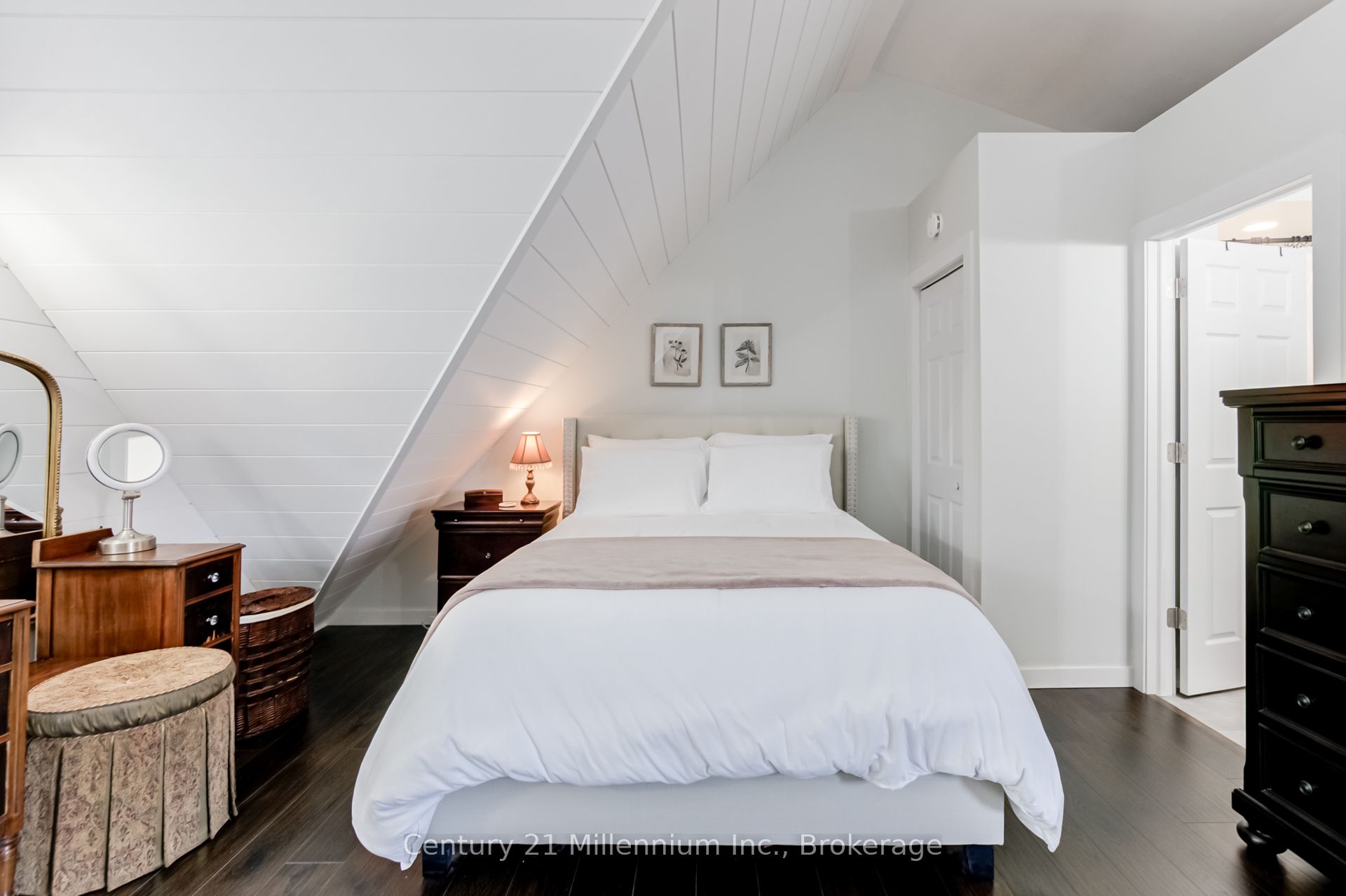 439 Birch Street Property Photo 37