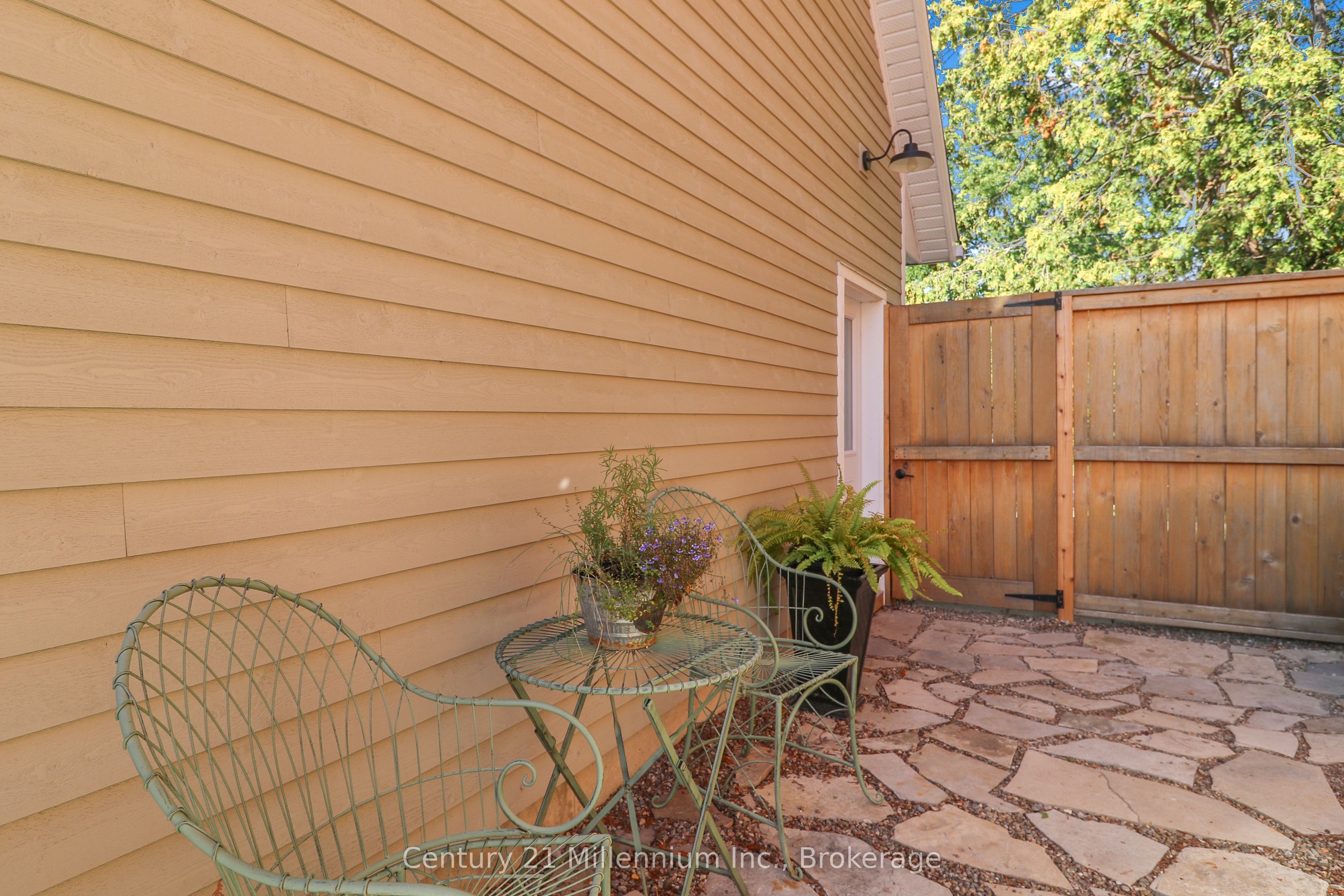 439 Birch Street Property Photo 47