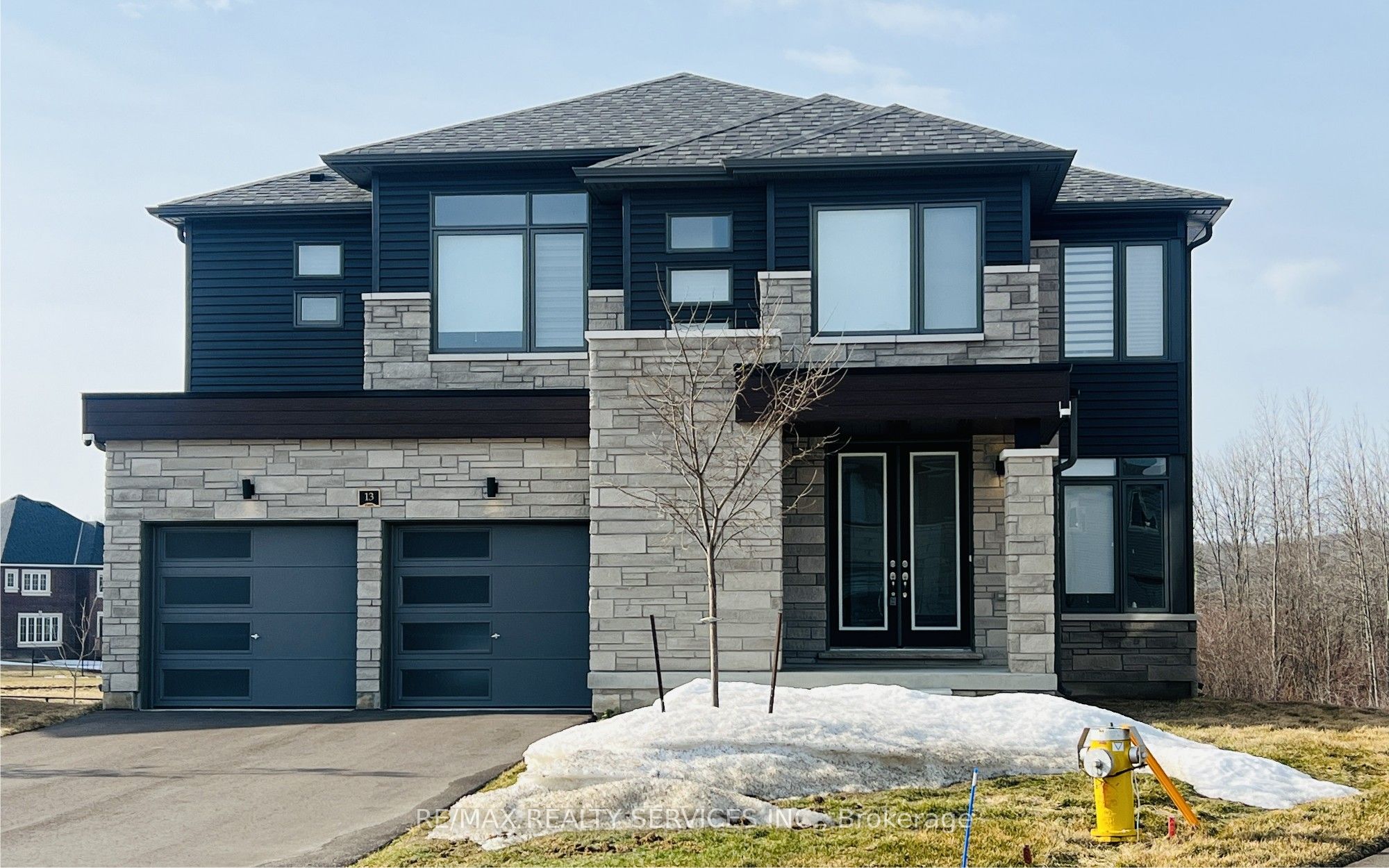 13 Del Ray Crescent Property Photo 1