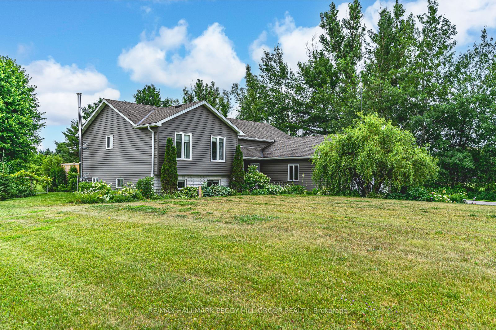 285 Warminster Sideroad Property Photo 1