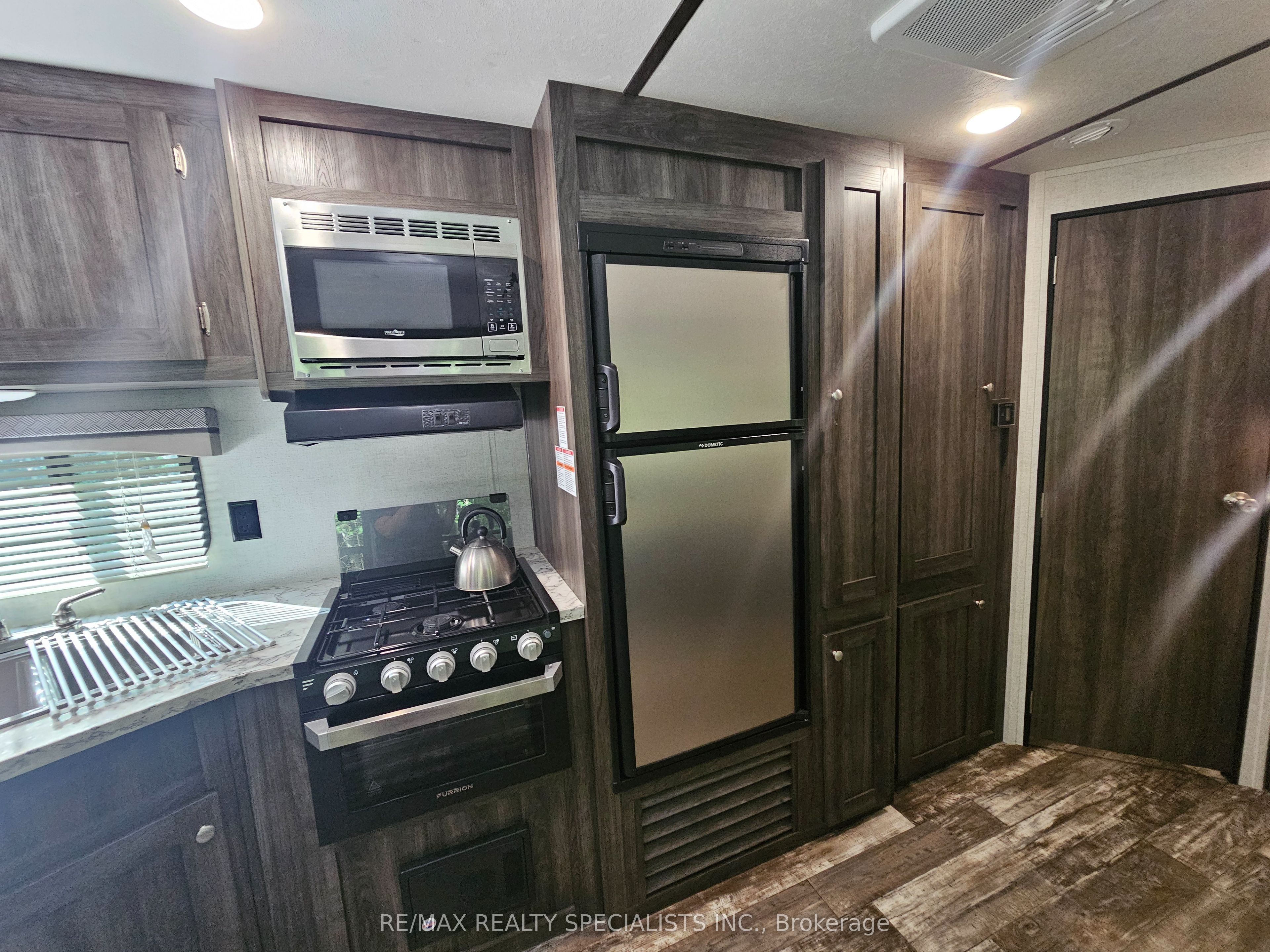 3878 Cambrian Road Property Photo 27