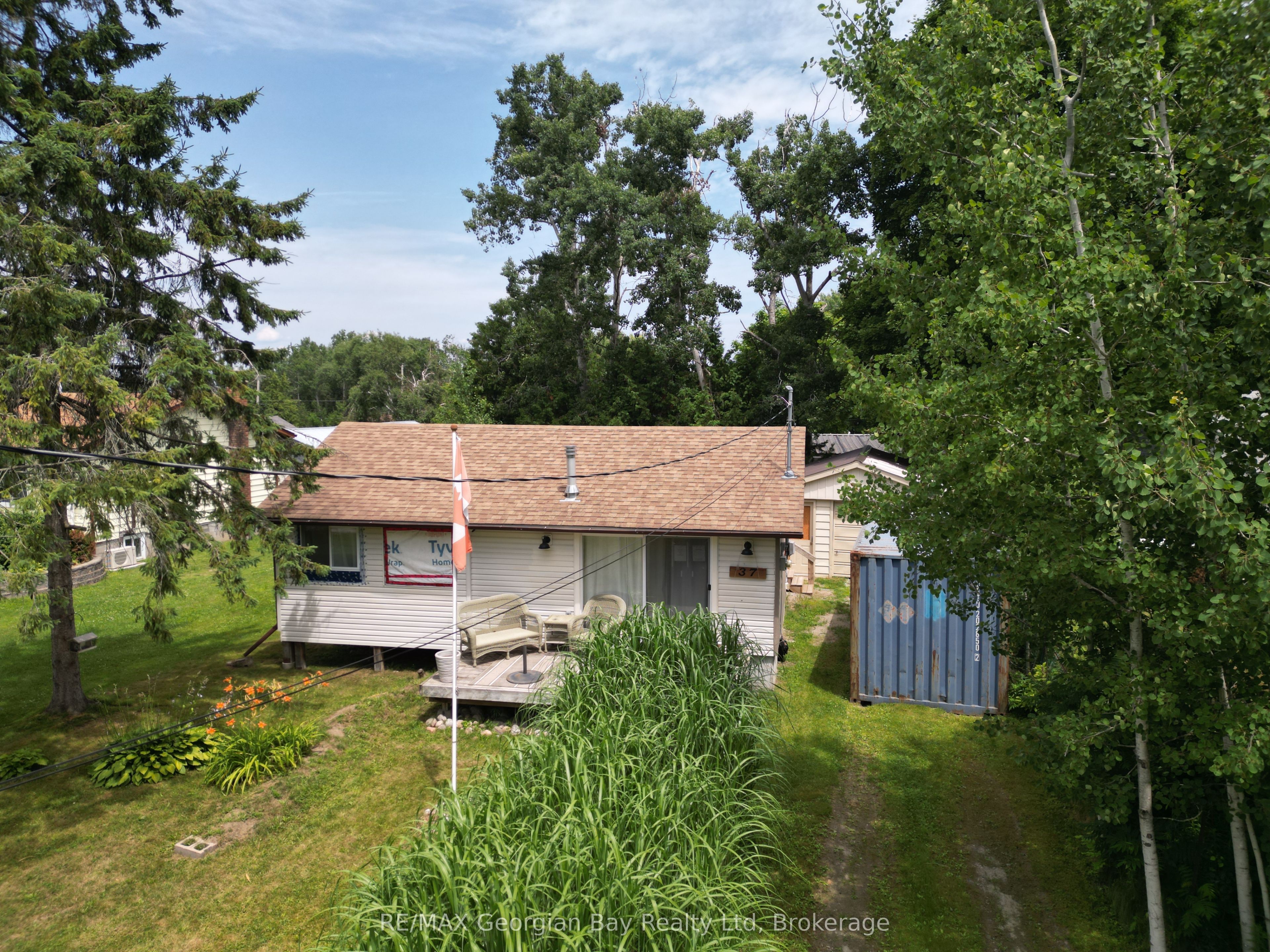37 Yeoger Dr Property Photo 1