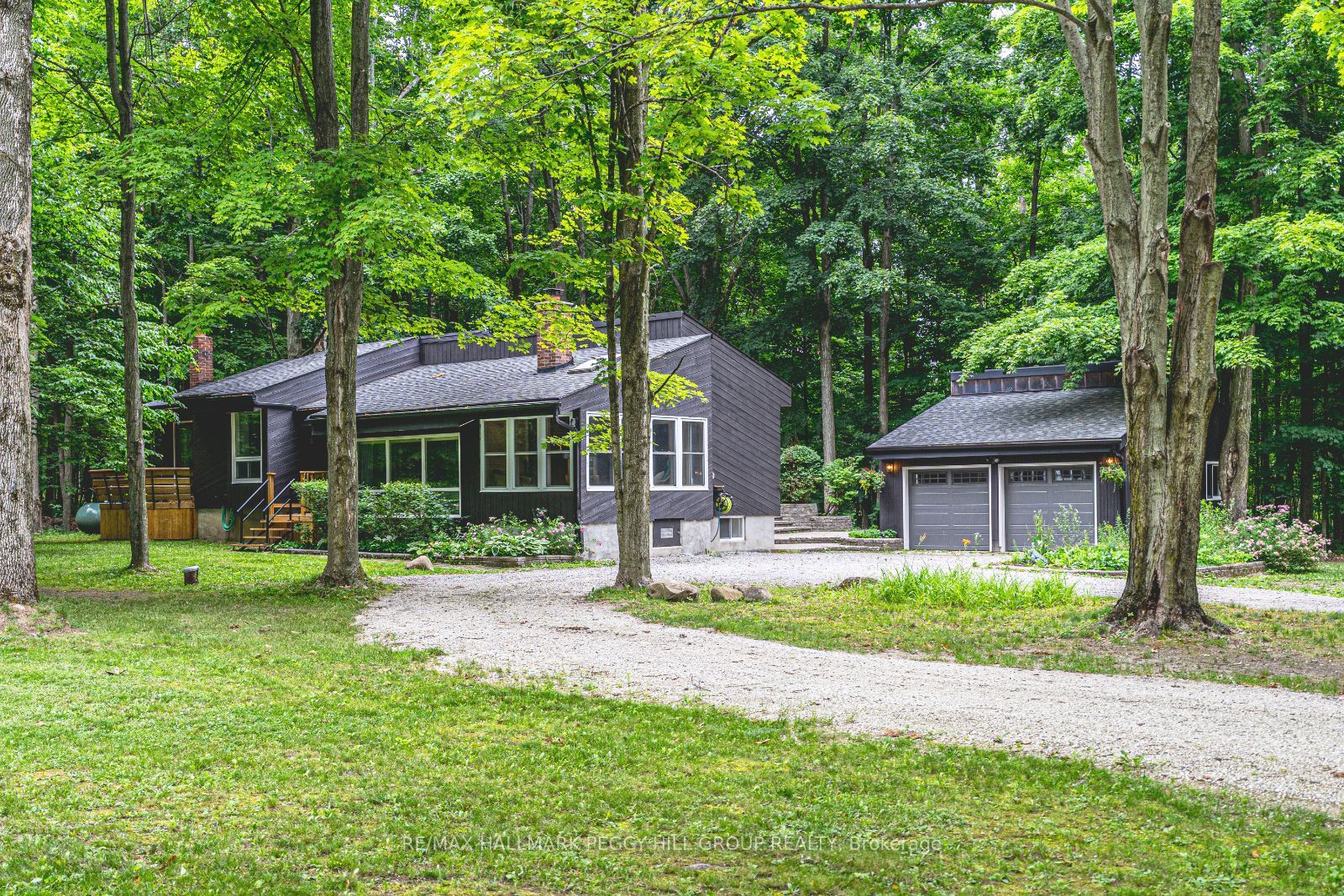 5767 Line 3 N Property Photo 1