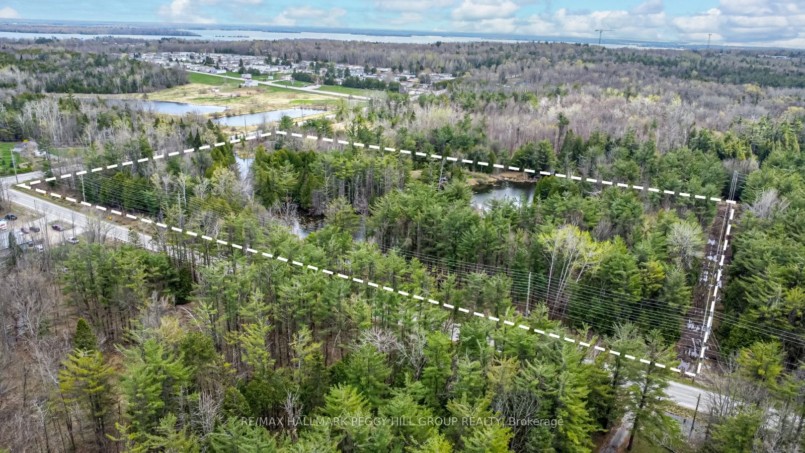 4016 Carlyon Line Property Photo 1