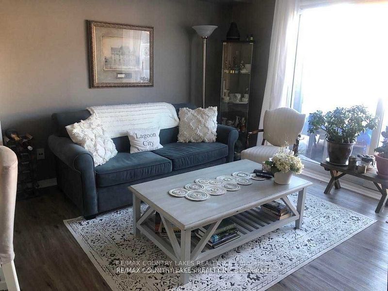 11 Laguna Parkway 2 Property Photo 5