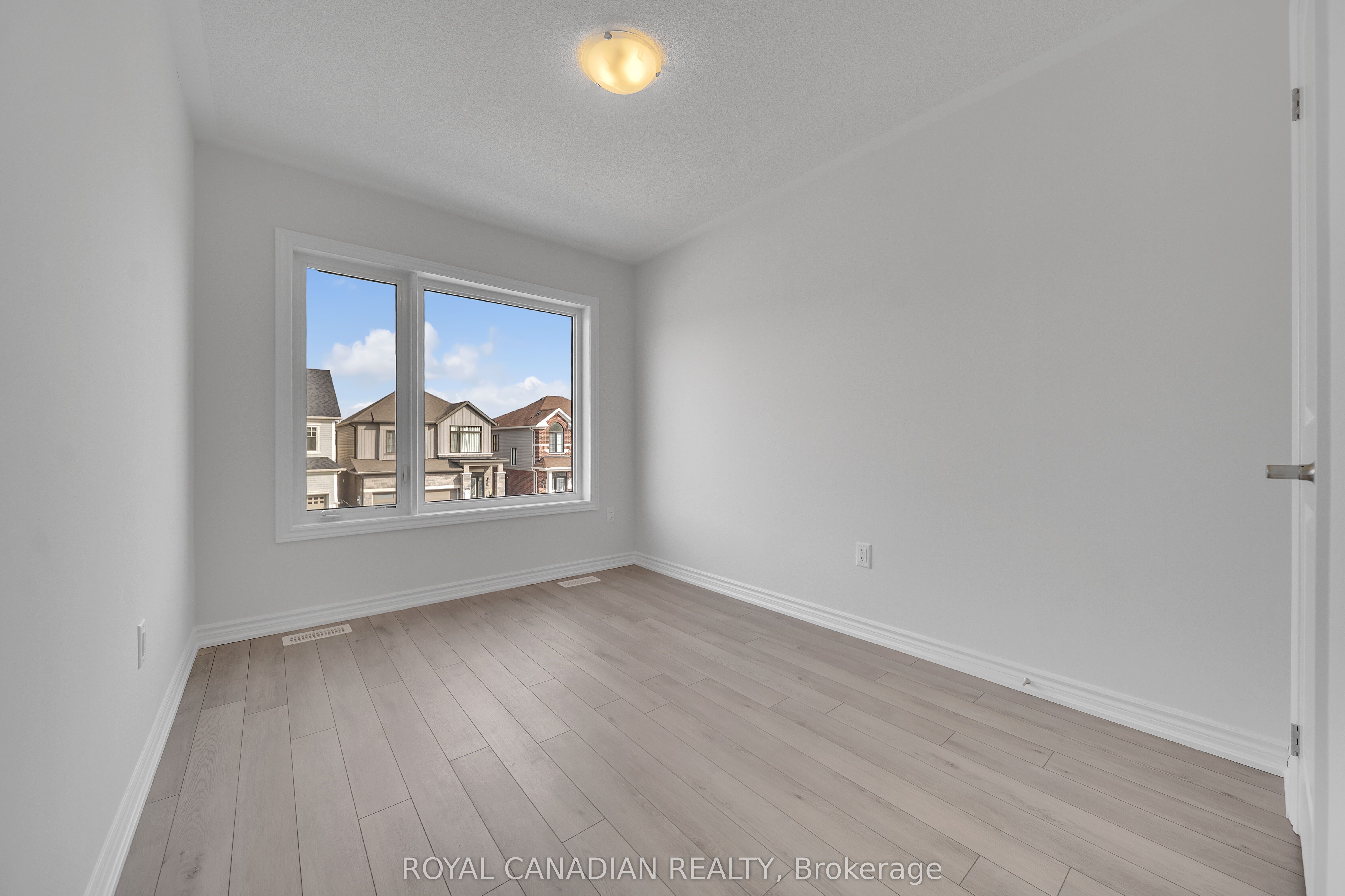 21 Tamworth Terrace Property Photo 26
