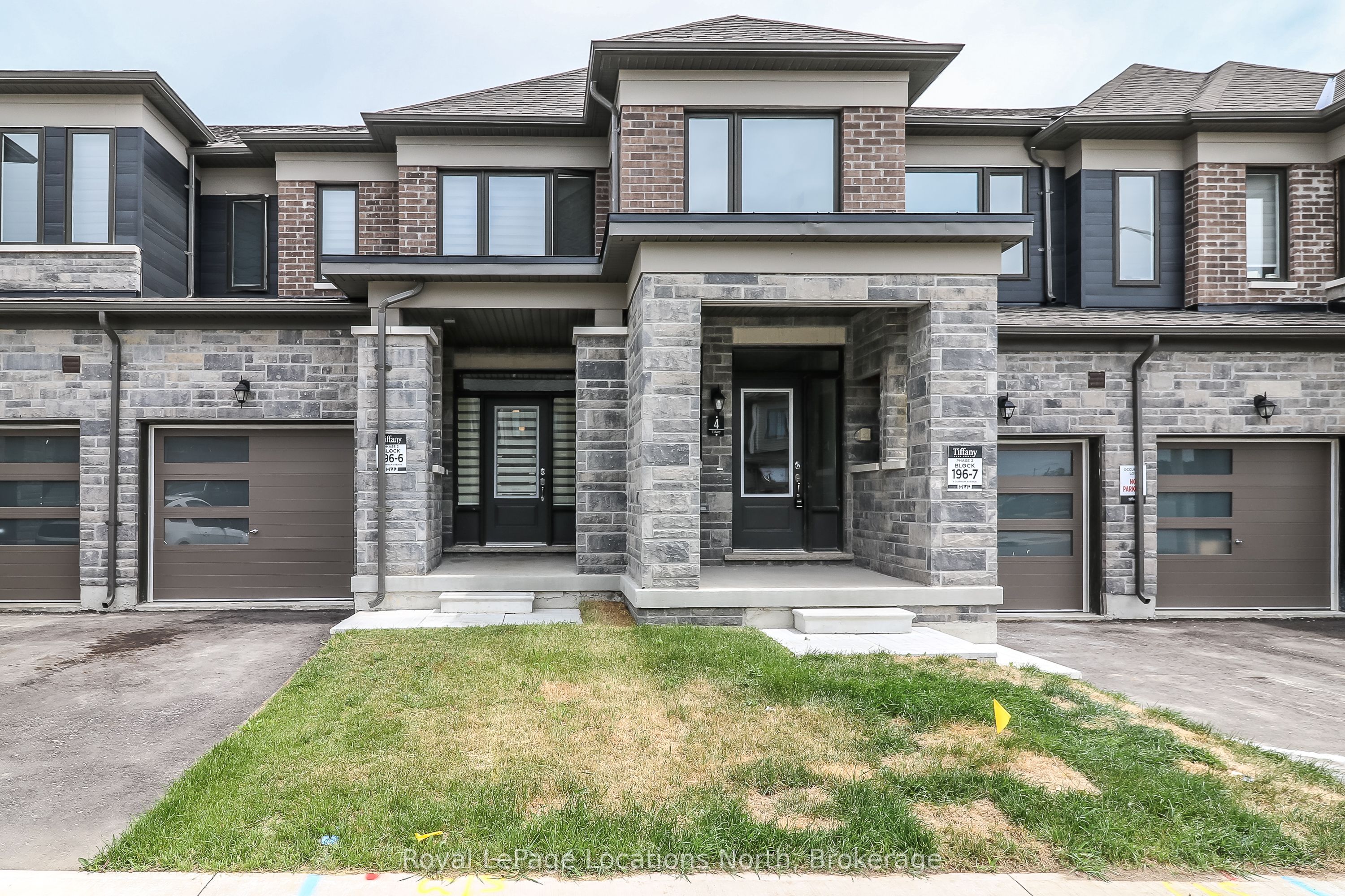 6 Durham Ave Property Photo 1