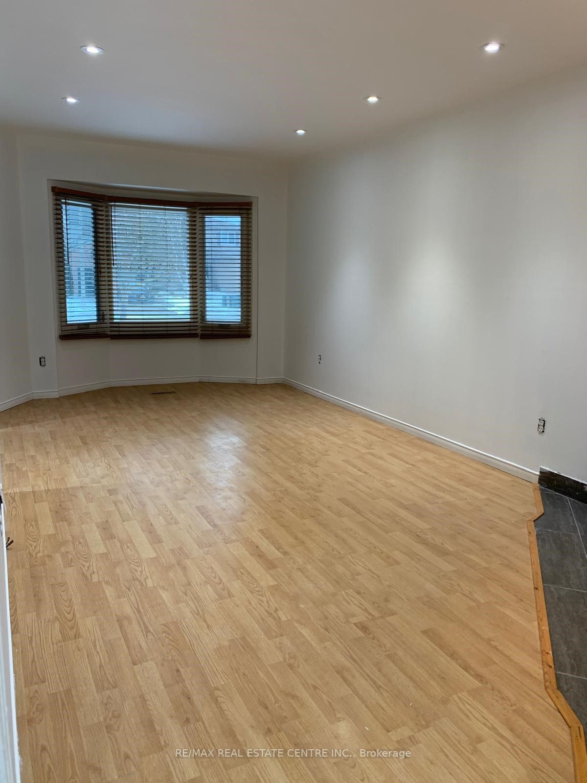 14 Lindsay Court Property Photo 6