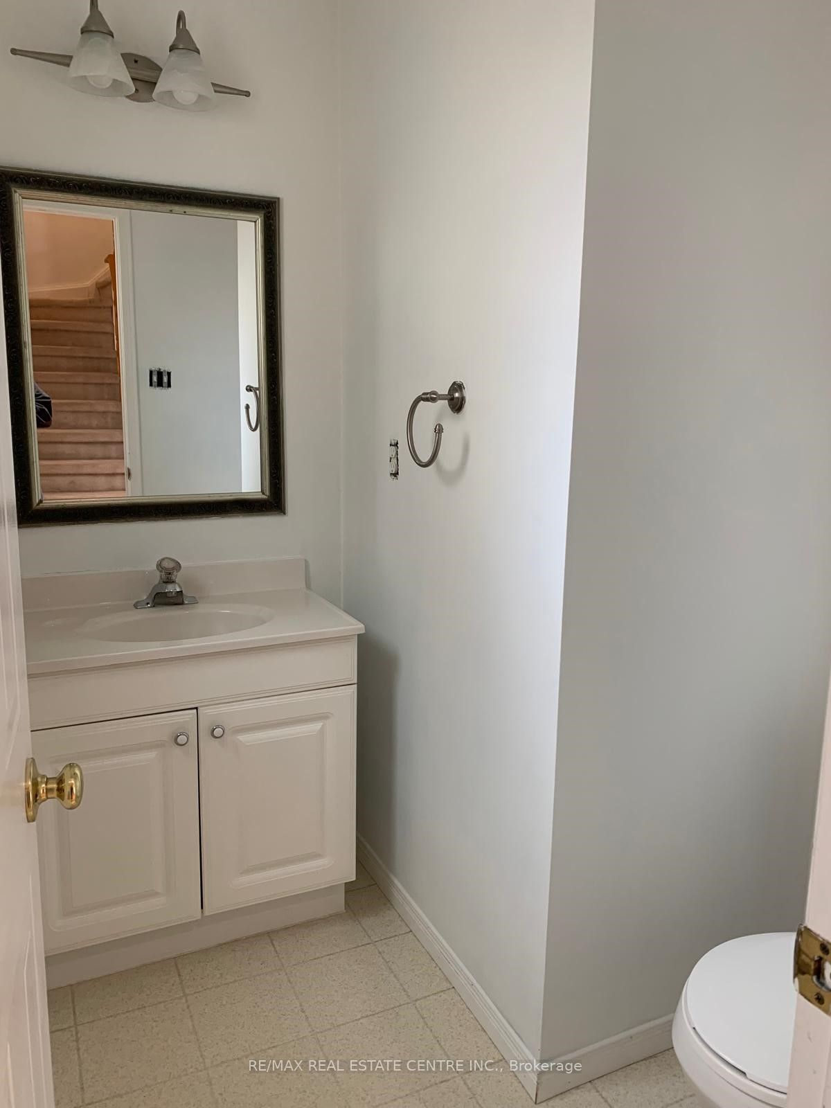14 Lindsay Court Property Photo 8