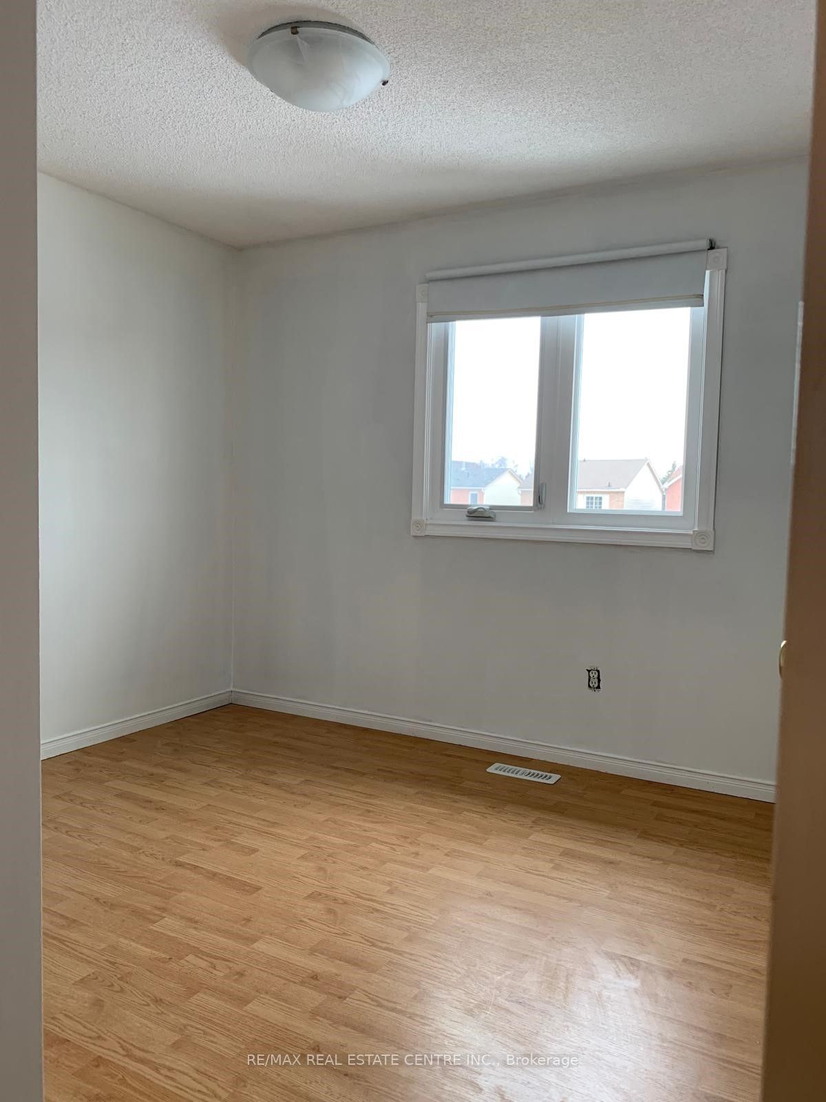 14 Lindsay Court Property Photo 16