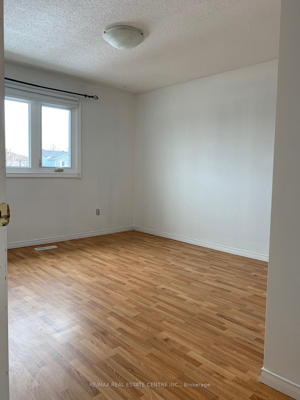 14 Lindsay Court Property Photo 17