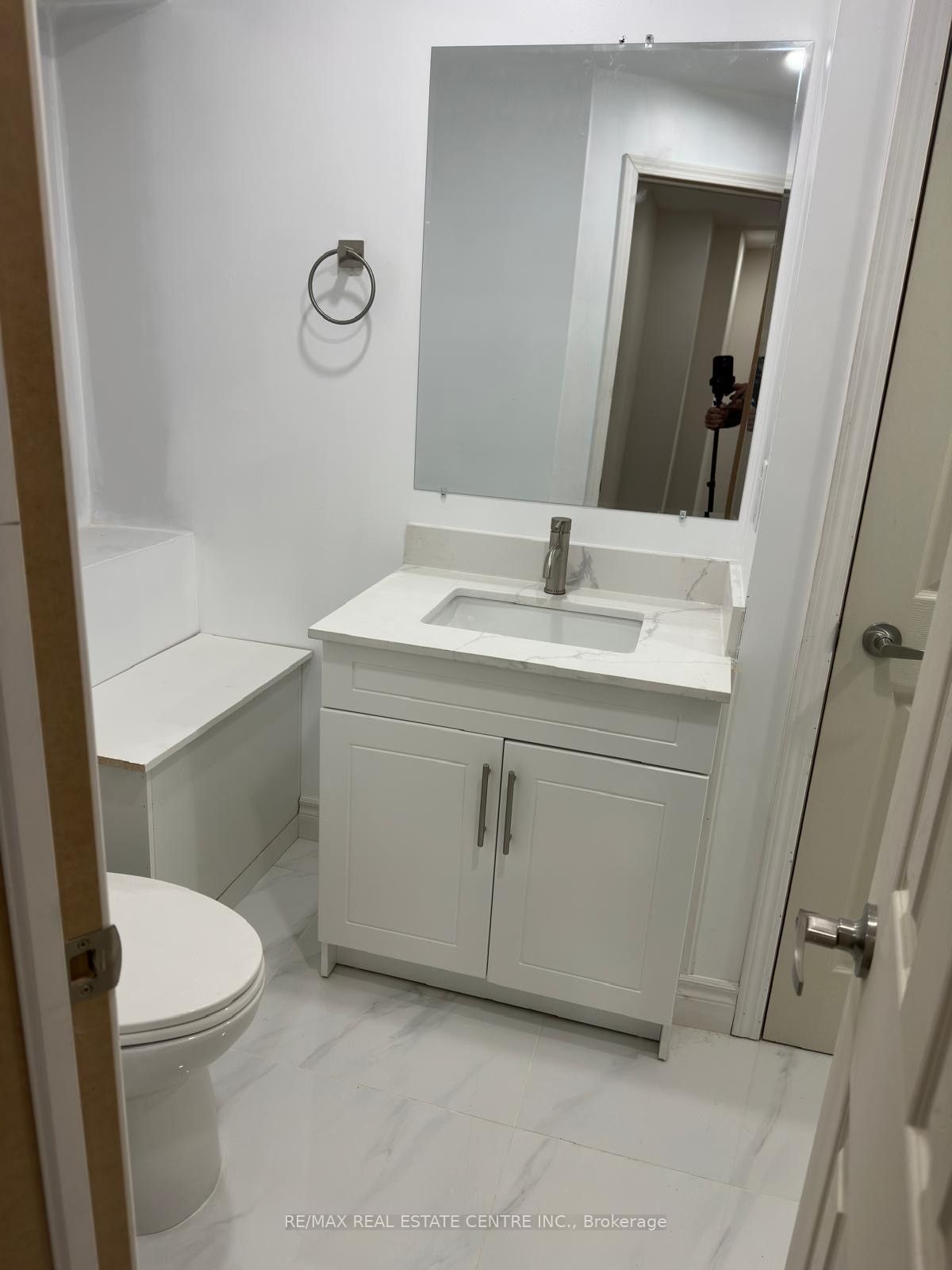 14 Lindsay Court Property Photo 24