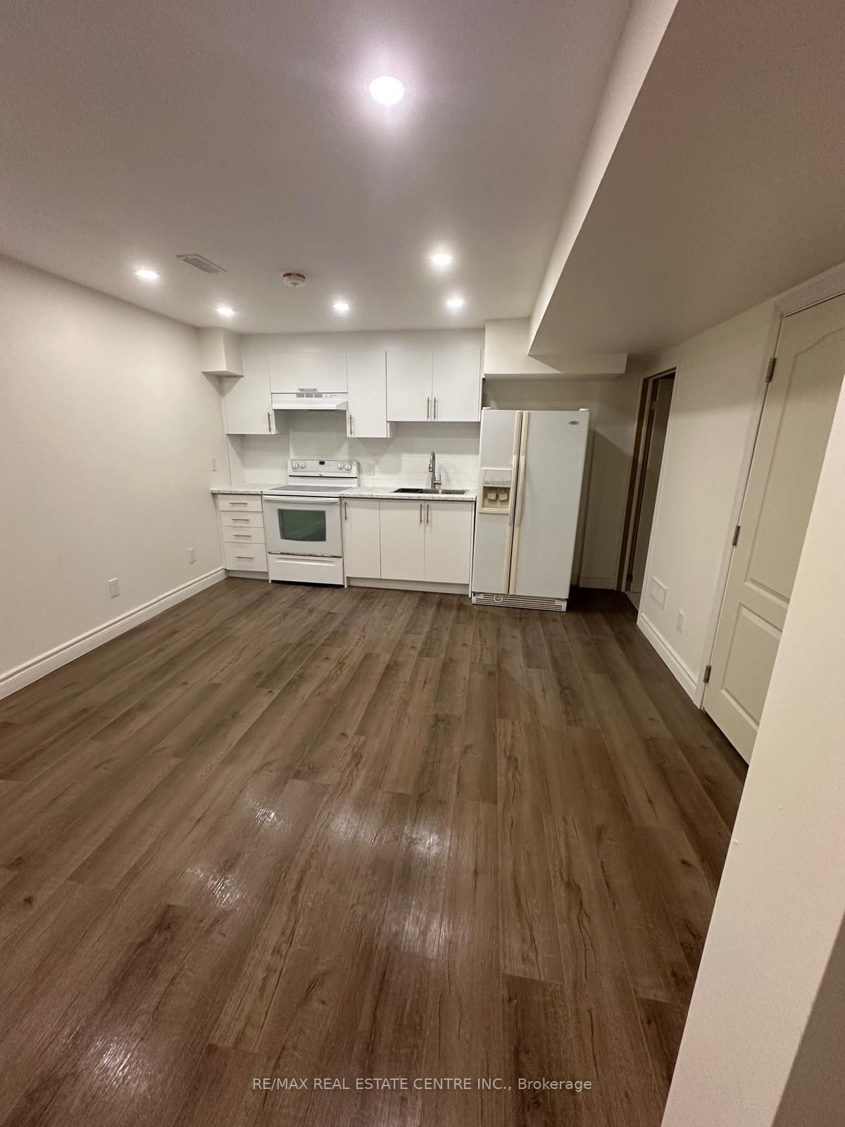 14 Lindsay Court Property Photo 25