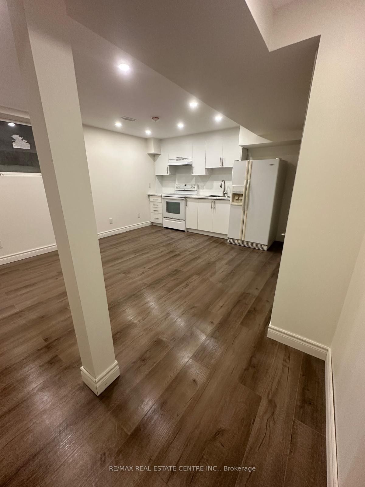 14 Lindsay Court Property Photo 27
