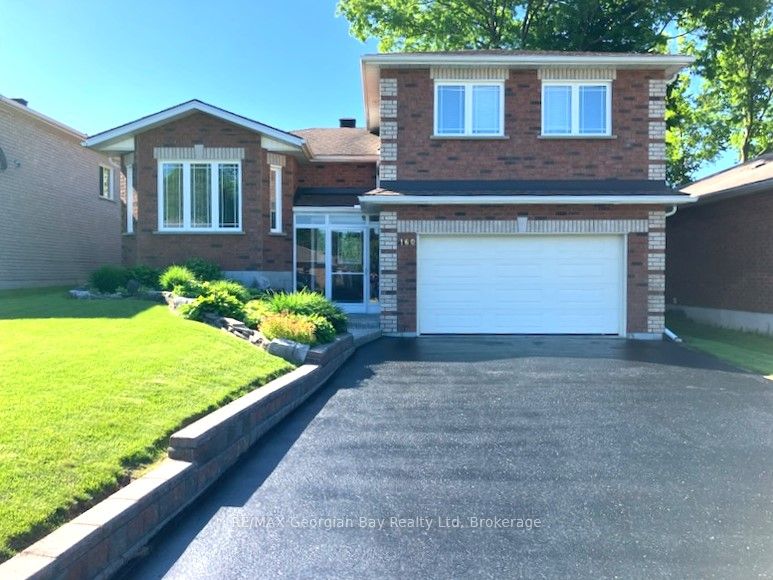 160 Griffin Street Property Photo 1