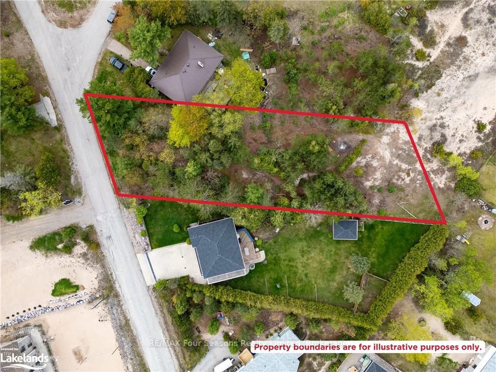 10 Lorrie Crescent Property Photo 4