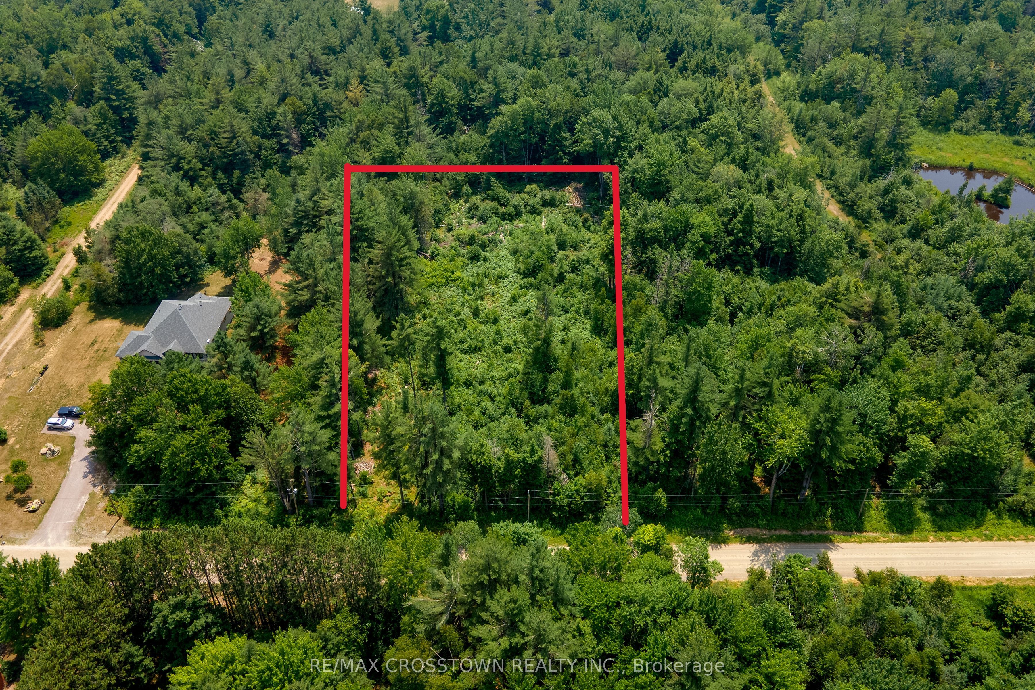 1979 Concession M-n Road Property Photo 1