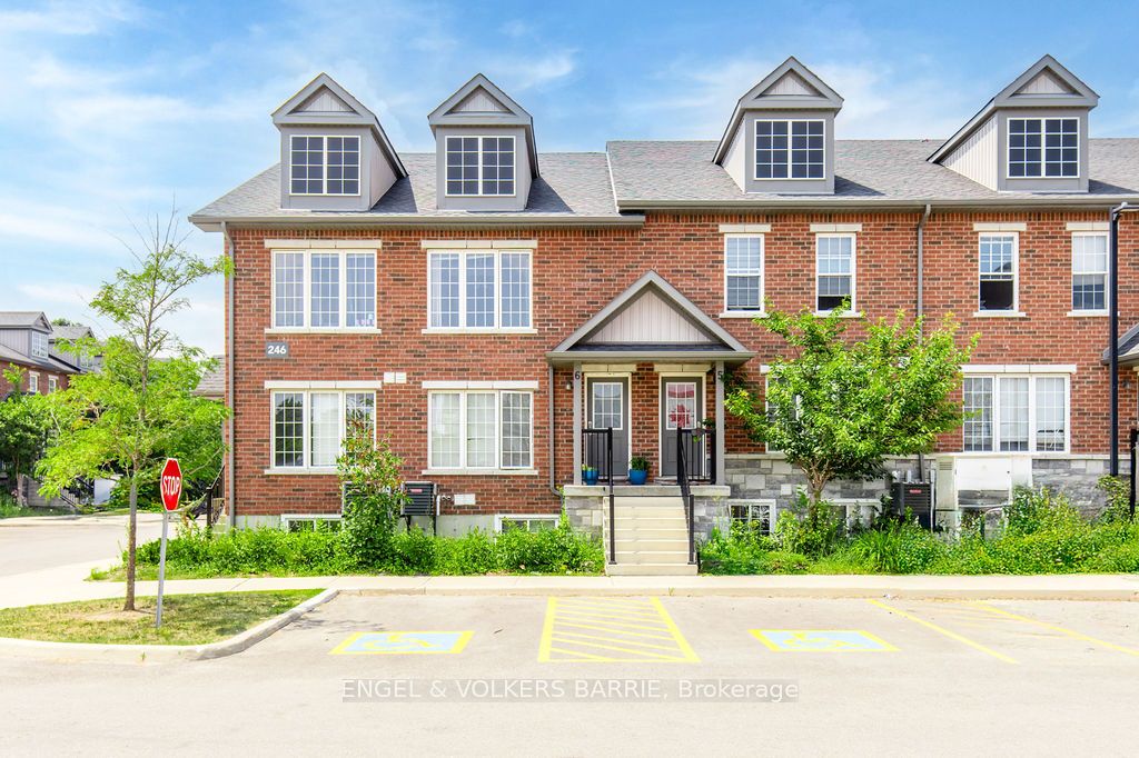 246 Penetanguishene Road 6 Property Photo 1
