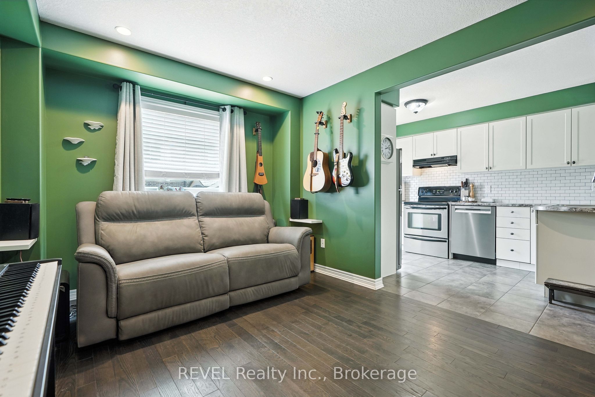 1001 Cook Drive Property Photo 16