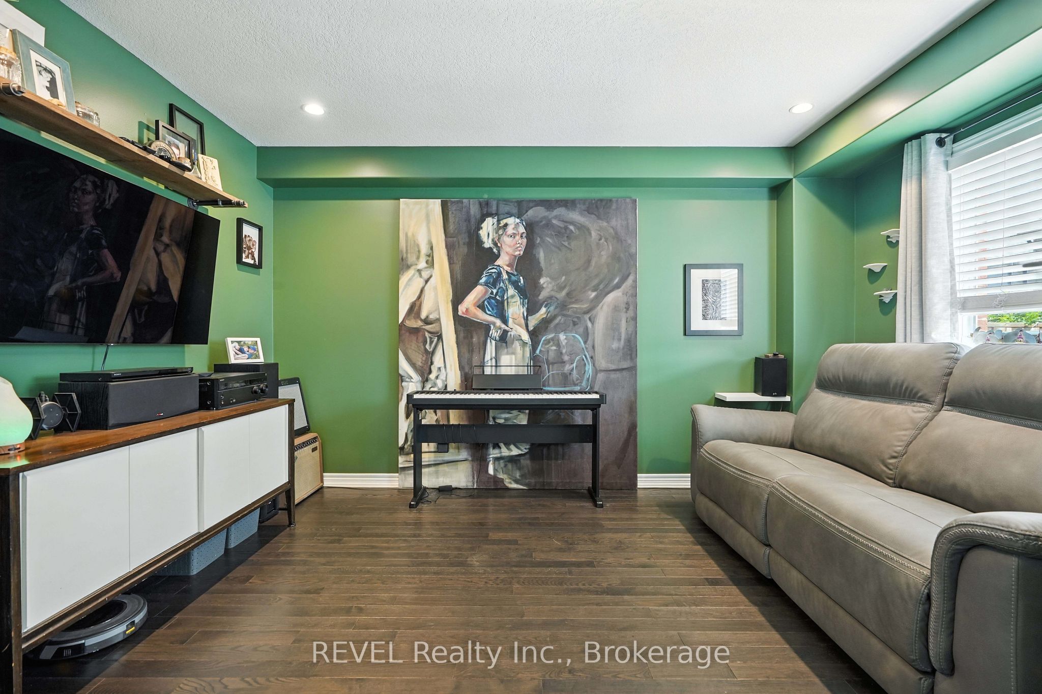 1001 Cook Drive Property Photo 17