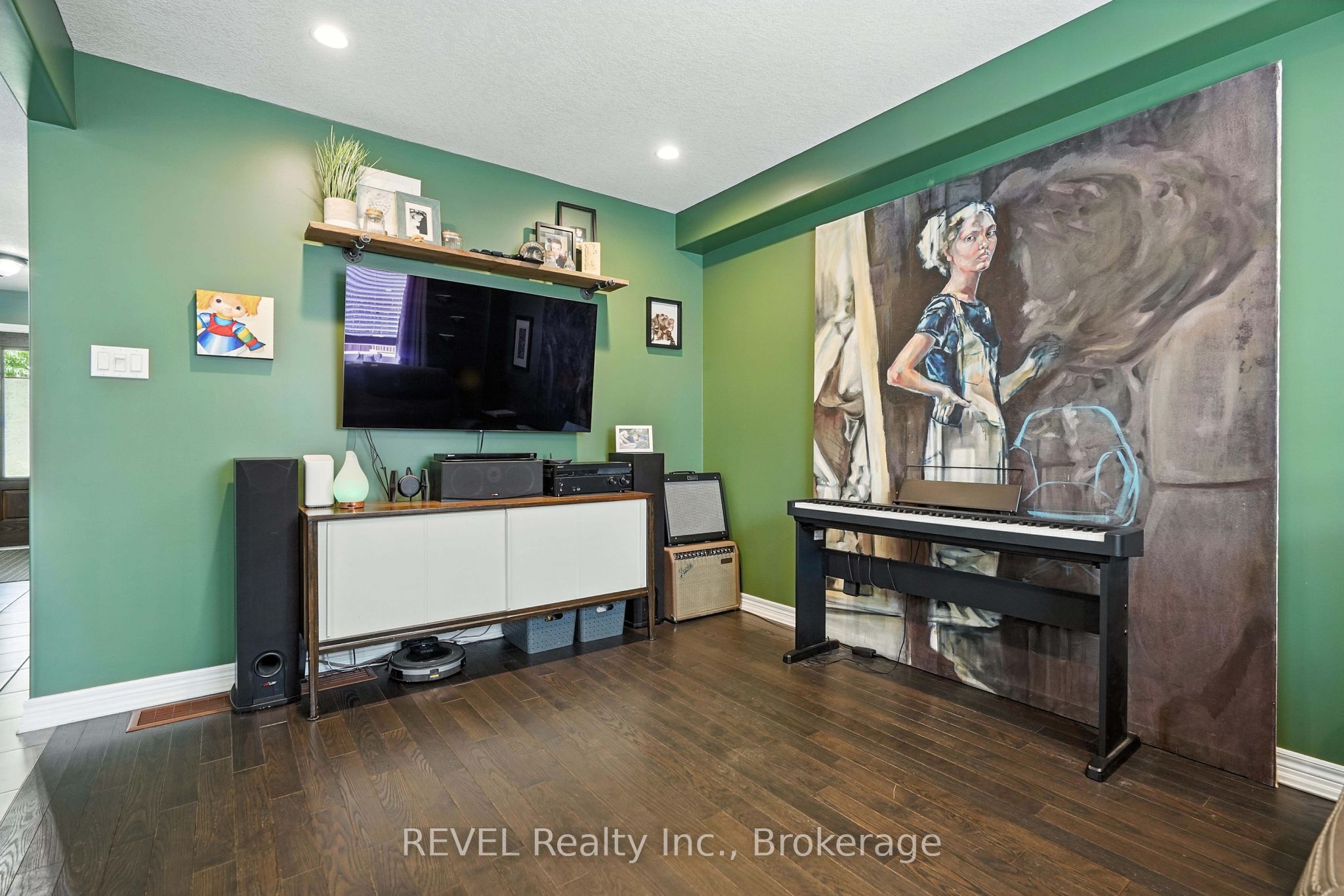 1001 Cook Drive Property Photo 18
