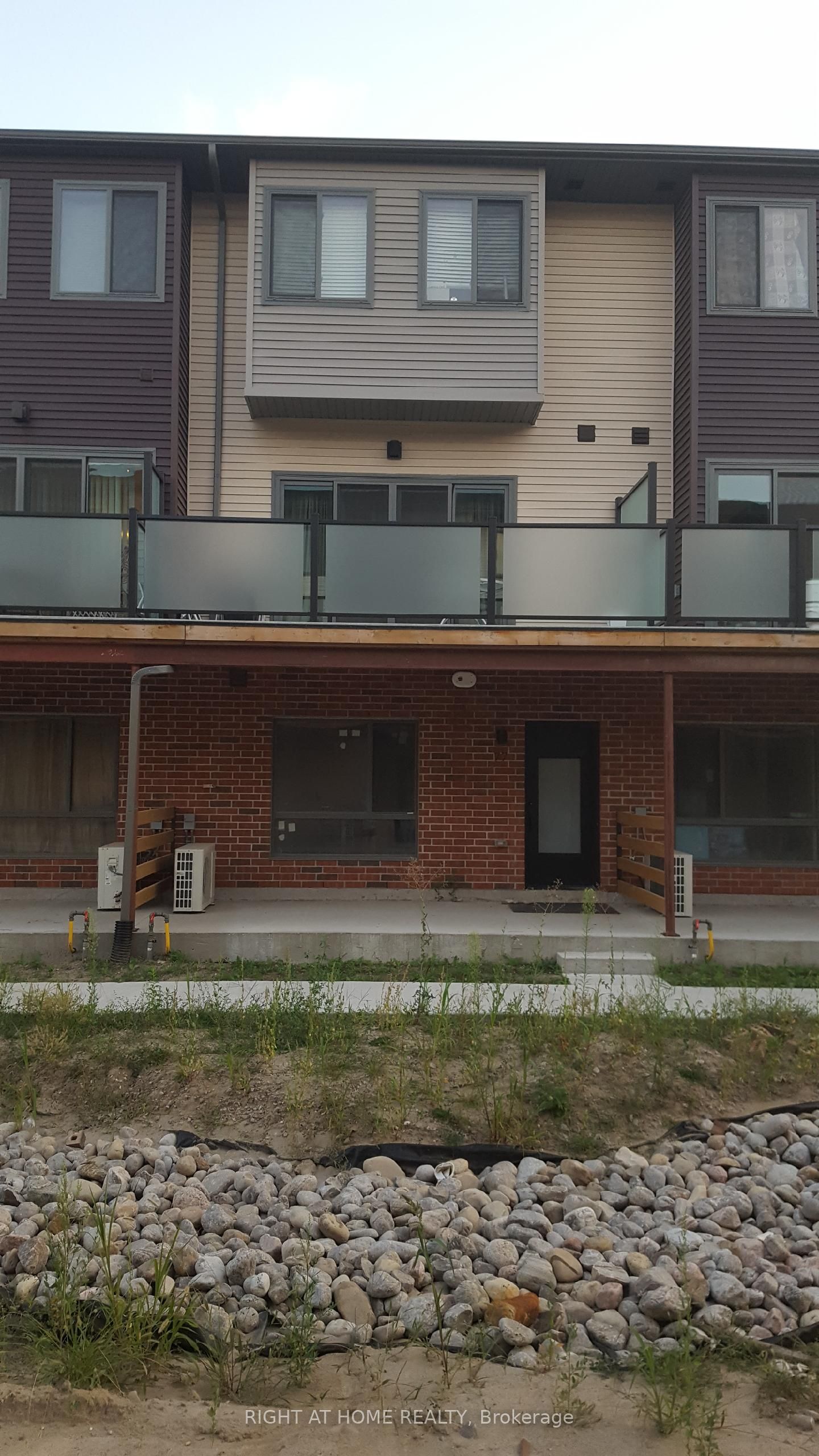 369 Essa Road 77 Property Photo 1