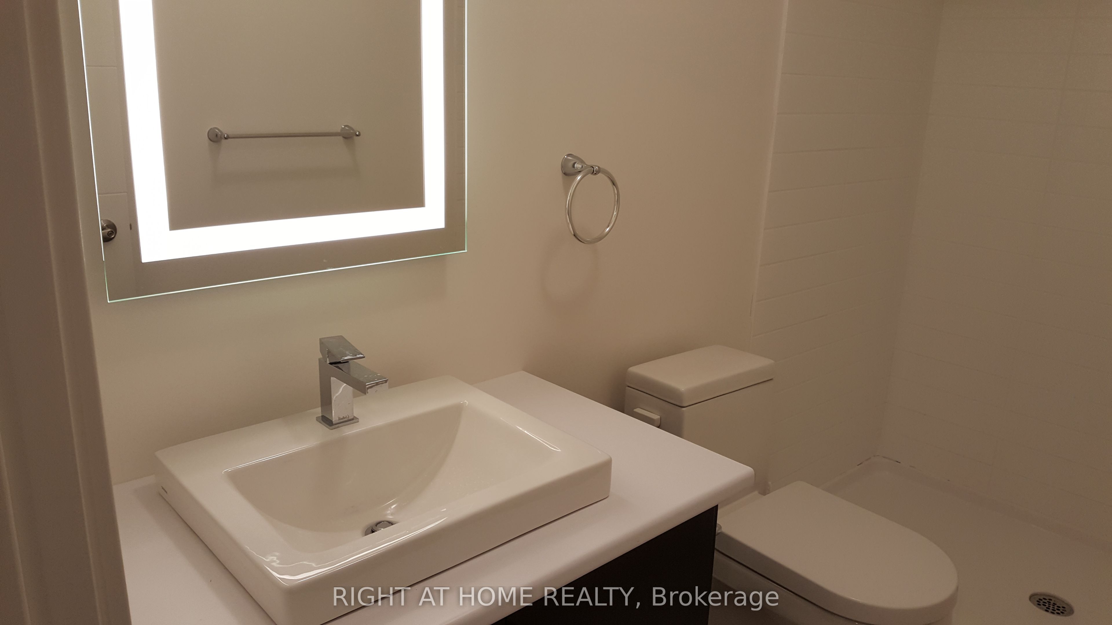 369 Essa Road 77 Property Photo 3