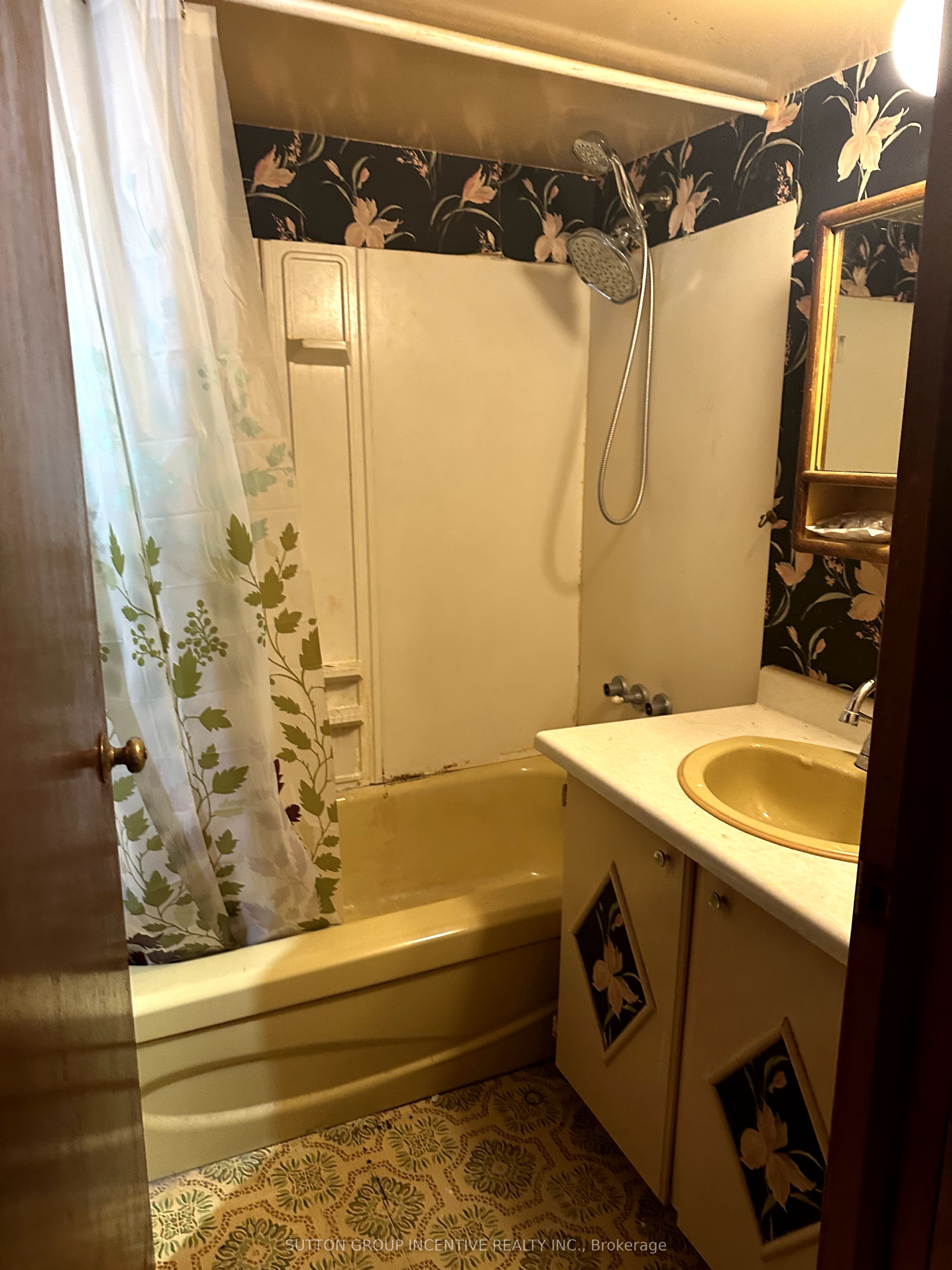424 Forest Avenue S Property Photo 13