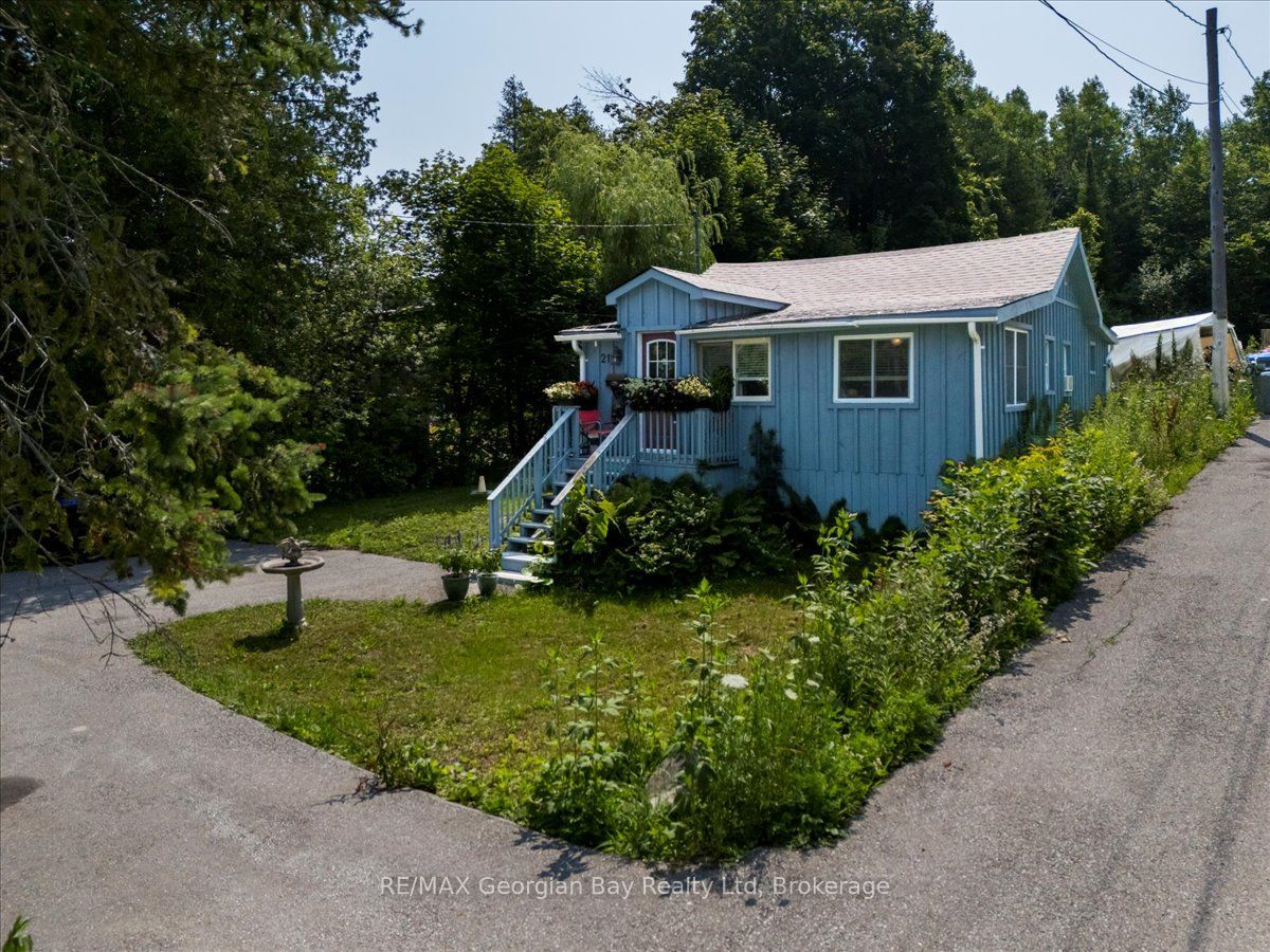 21 Grandview Rd Property Photo 1
