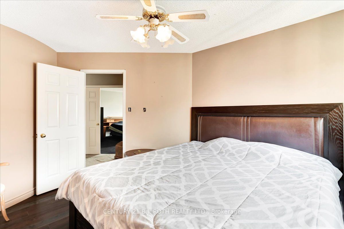 47 Moore Place Property Photo 22