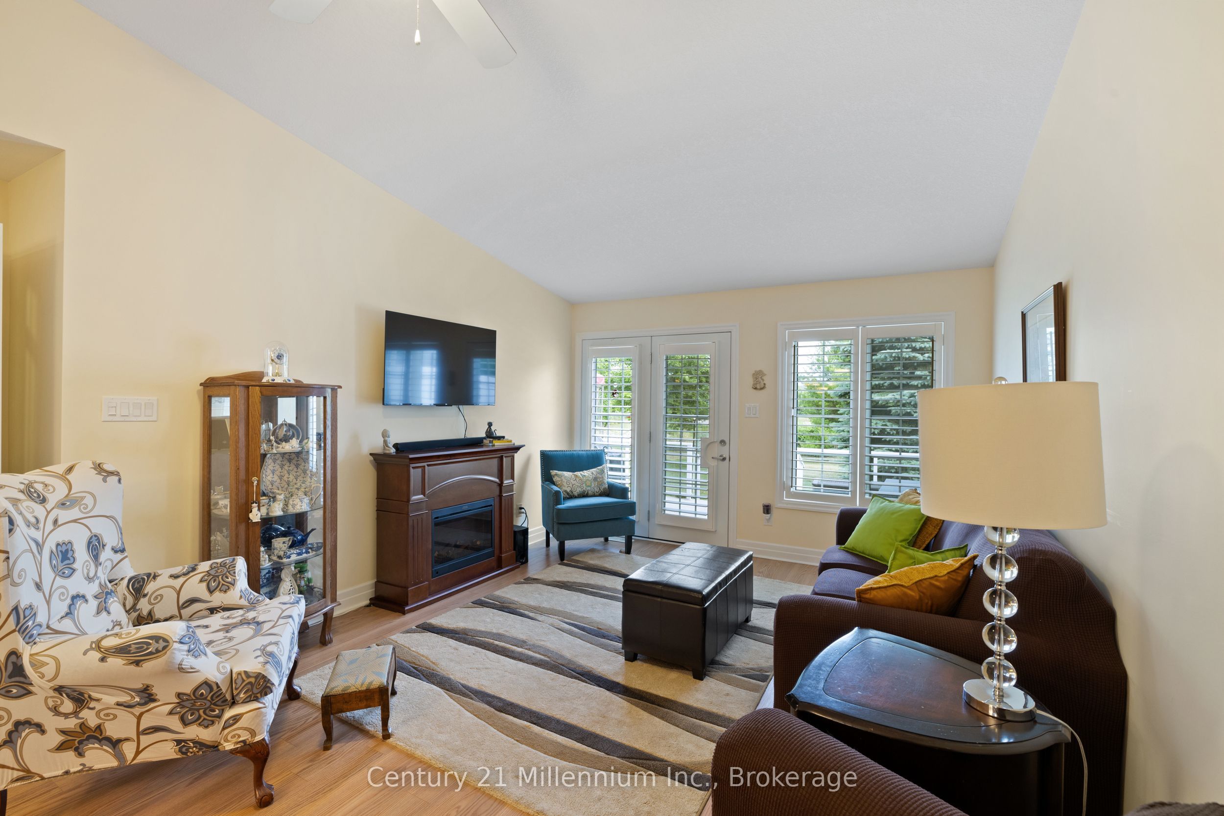 9 Garden Grove Crescent Property Photo 14