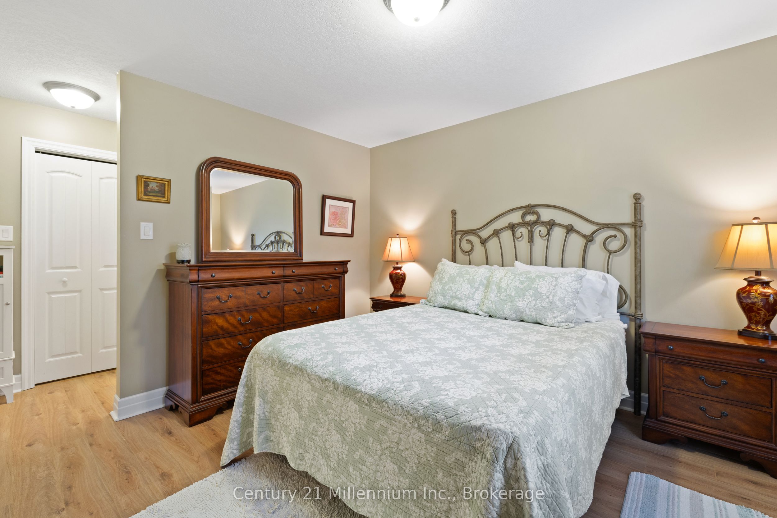 9 Garden Grove Crescent Property Photo 17
