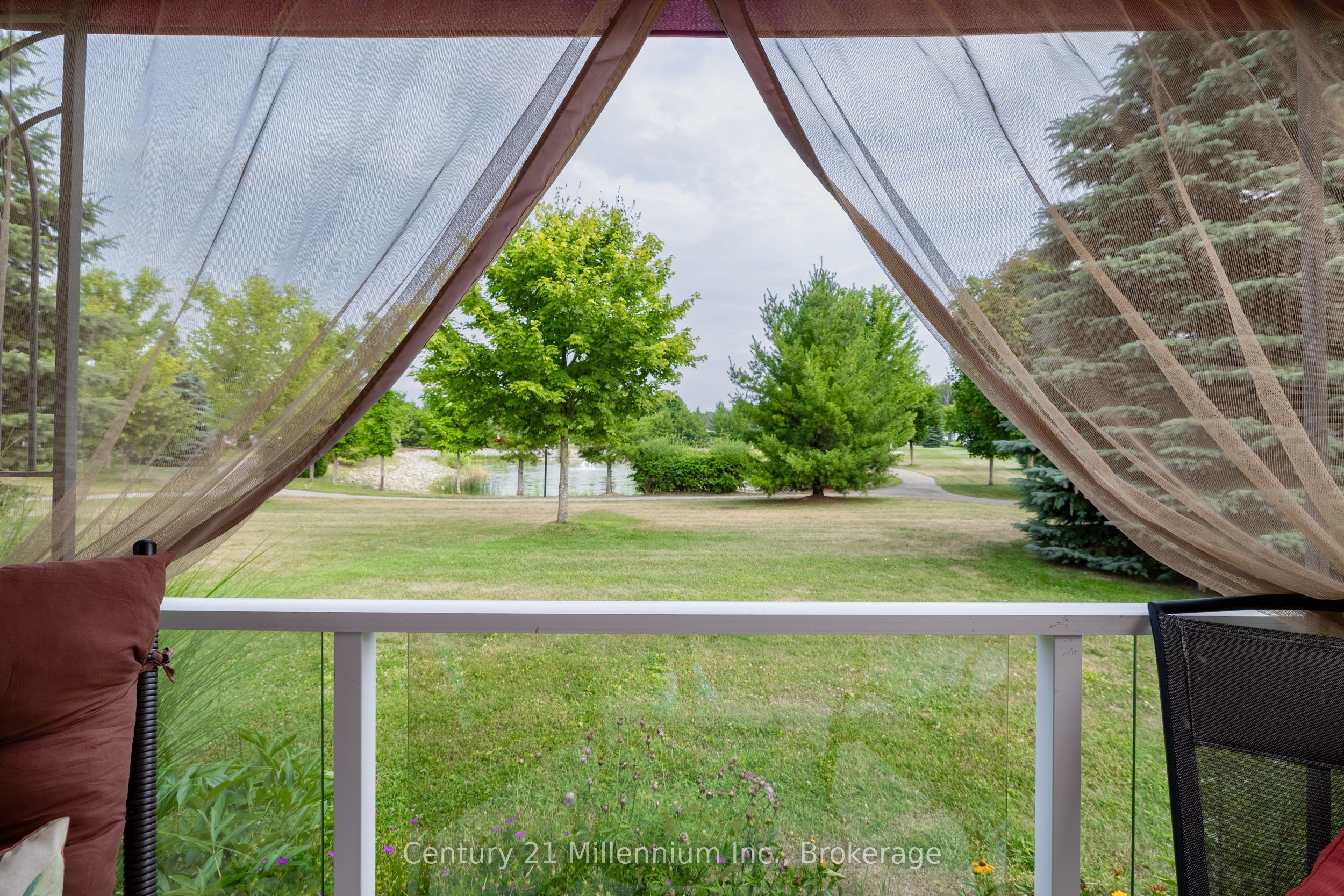 9 Garden Grove Crescent Property Photo 22